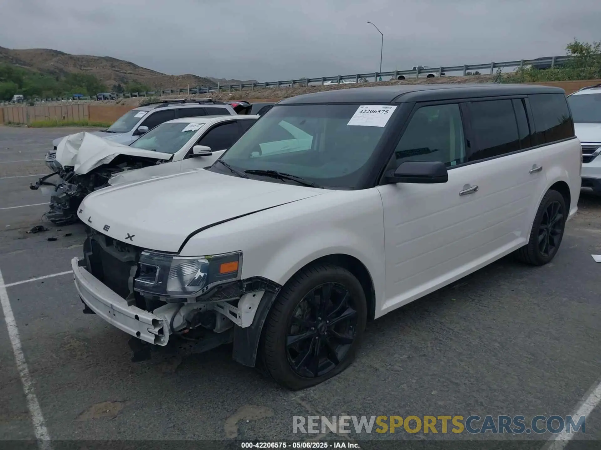 2 Фотография поврежденного автомобиля 2FMGK5C88KBA03099 FORD FLEX 2019