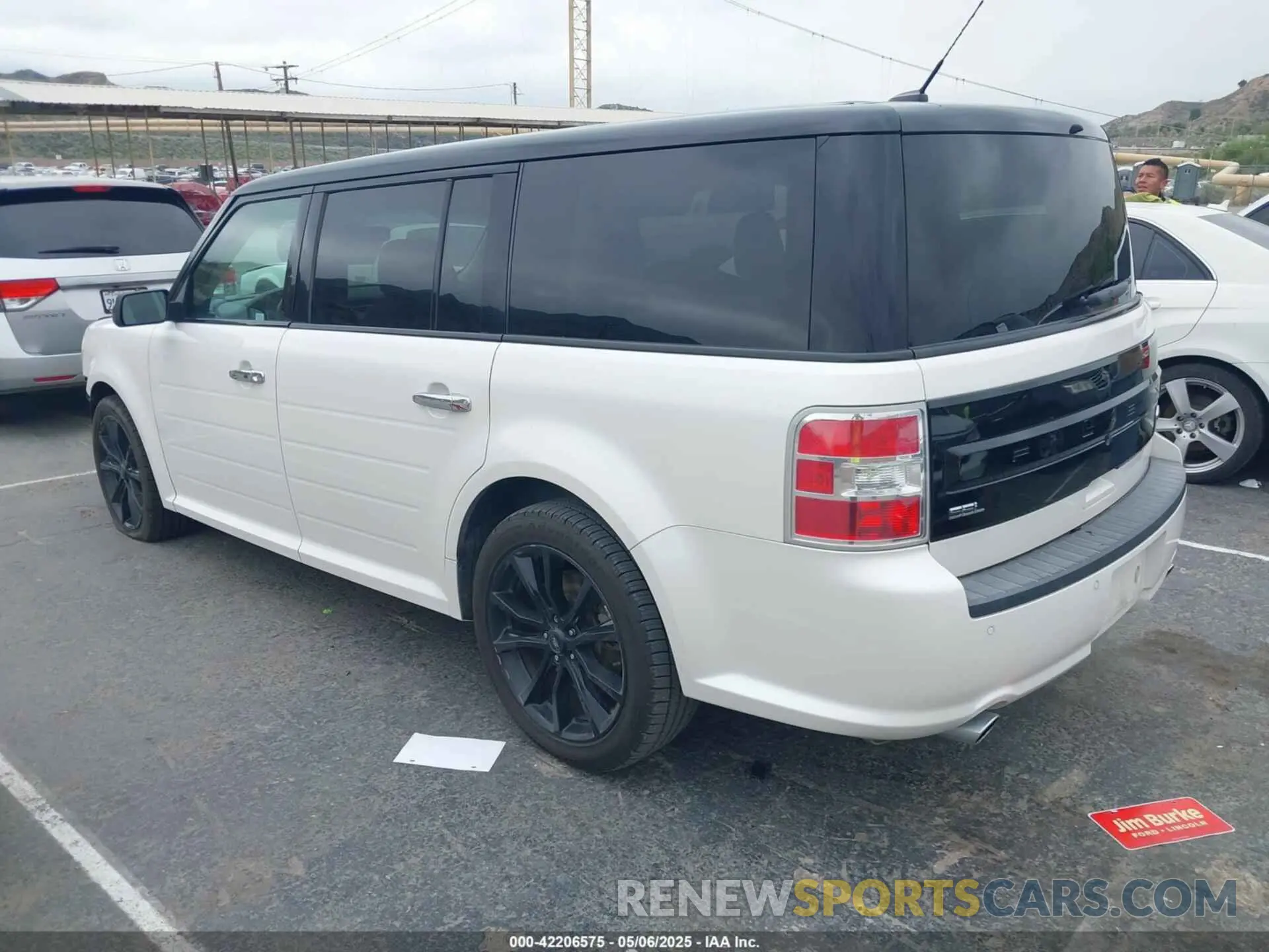 3 Фотография поврежденного автомобиля 2FMGK5C88KBA03099 FORD FLEX 2019