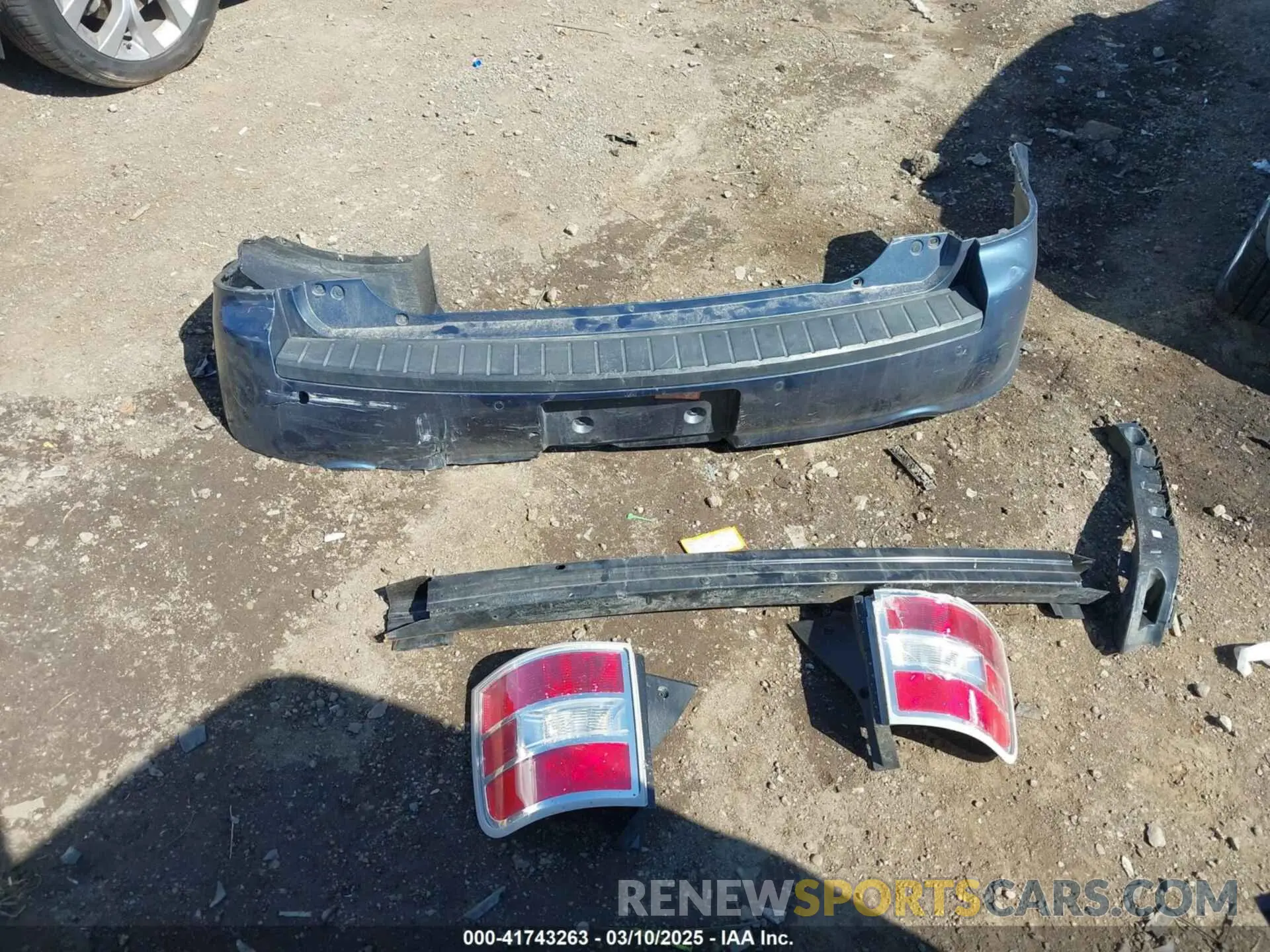 12 Photograph of a damaged car 2FMGK5C89KBA10918 FORD FLEX 2019