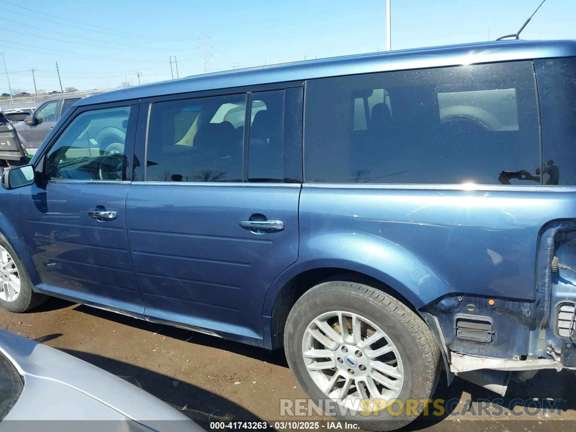 15 Photograph of a damaged car 2FMGK5C89KBA10918 FORD FLEX 2019