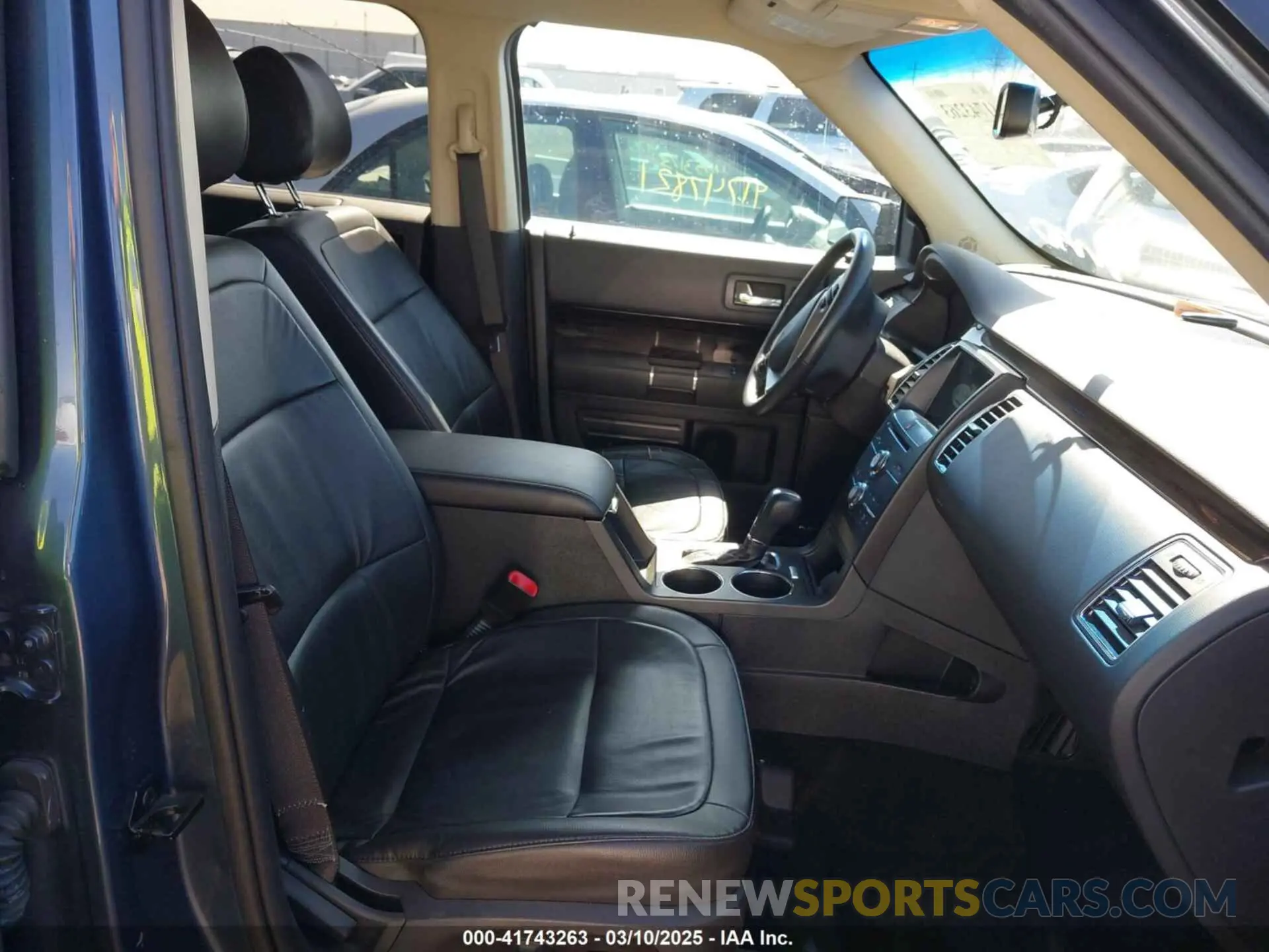 5 Photograph of a damaged car 2FMGK5C89KBA10918 FORD FLEX 2019