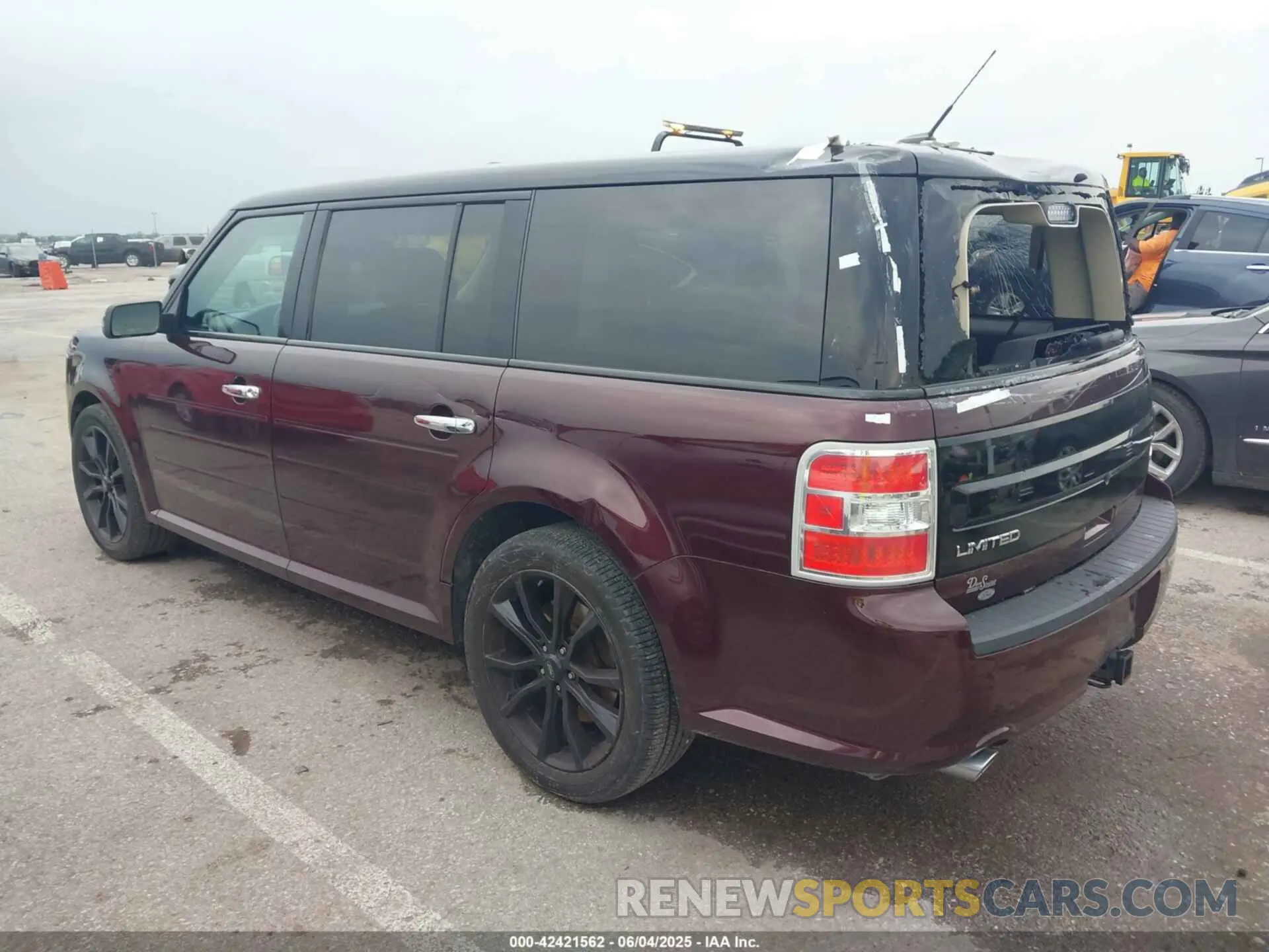 3 Фотография поврежденного автомобиля 2FMGK5D80KBA07078 FORD FLEX 2019