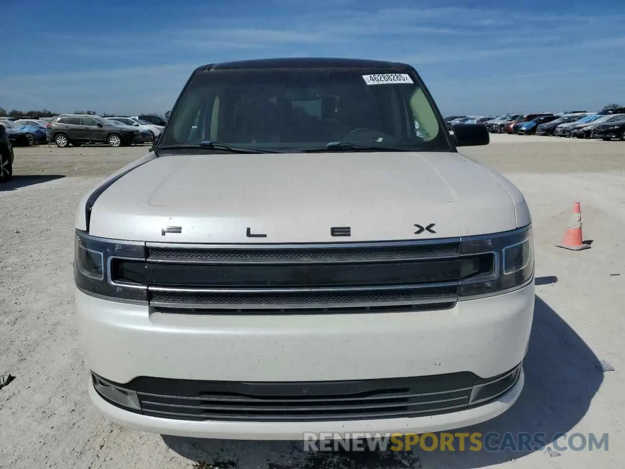 5 Photograph of a damaged car 2FMGK5D85KBA37385 FORD FLEX 2019