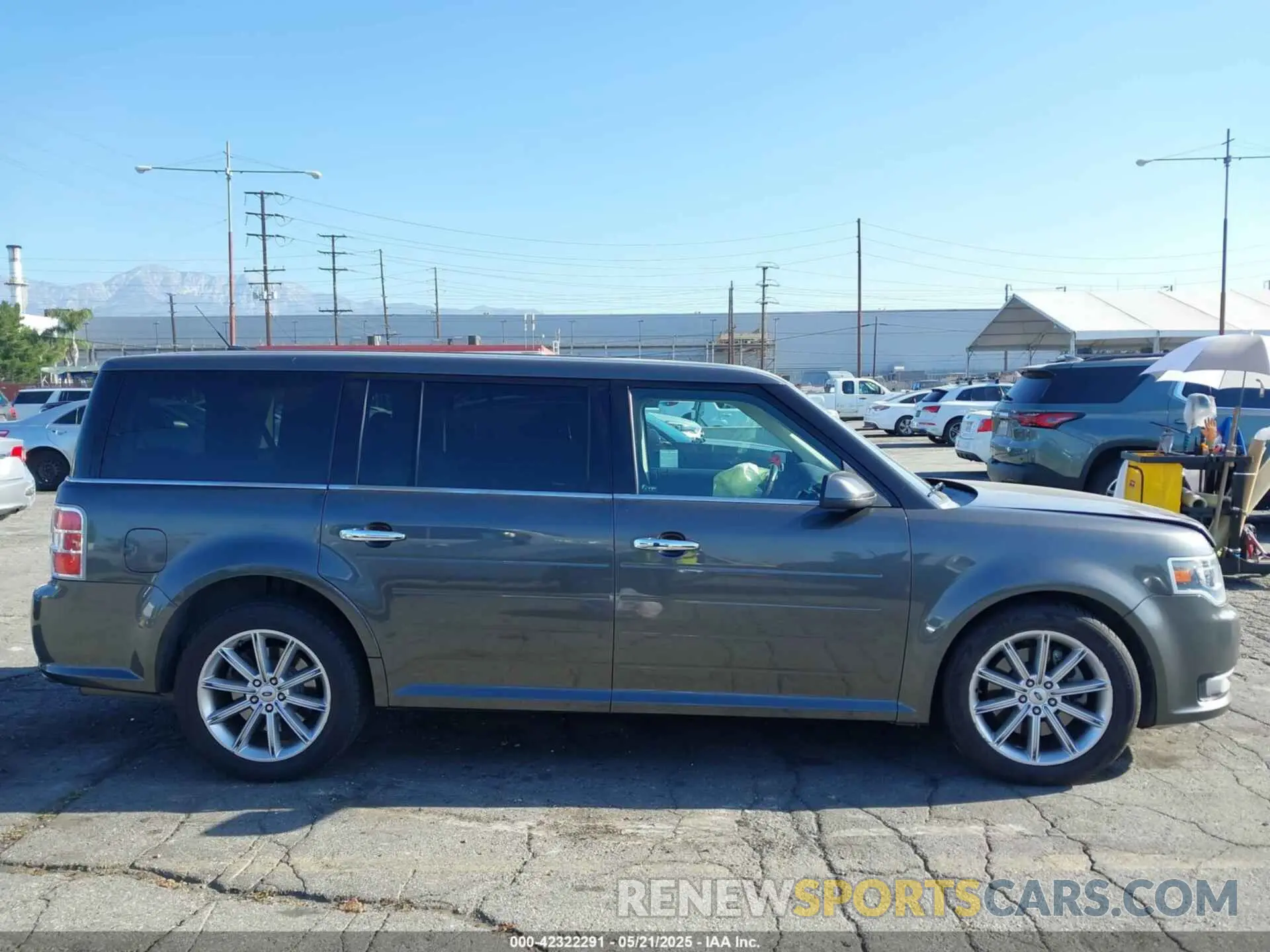 13 Фотография поврежденного автомобиля 2FMGK5D86KBA03228 FORD FLEX 2019