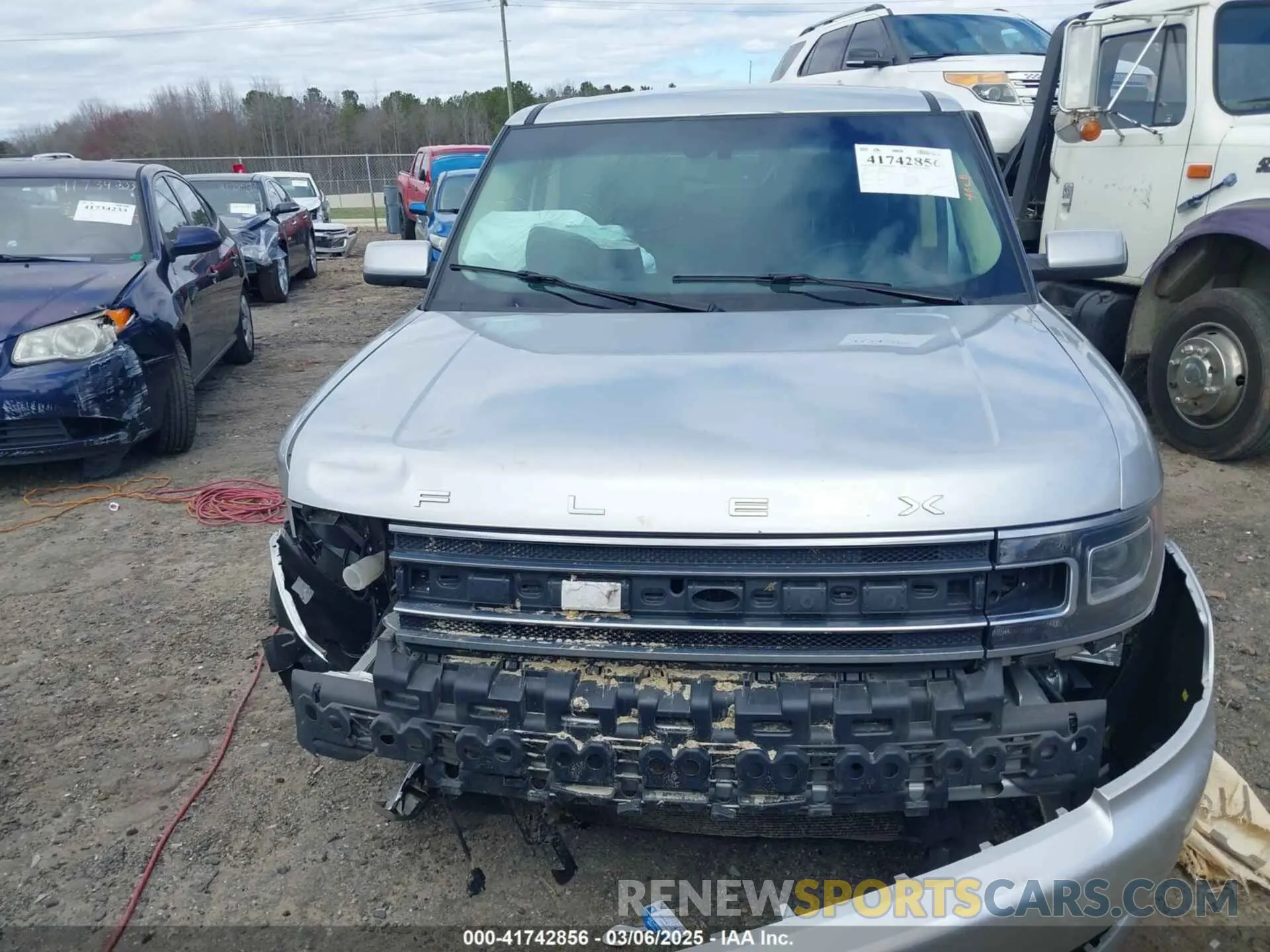 12 Фотография поврежденного автомобиля 2FMGK5D87KBA19647 FORD FLEX 2019