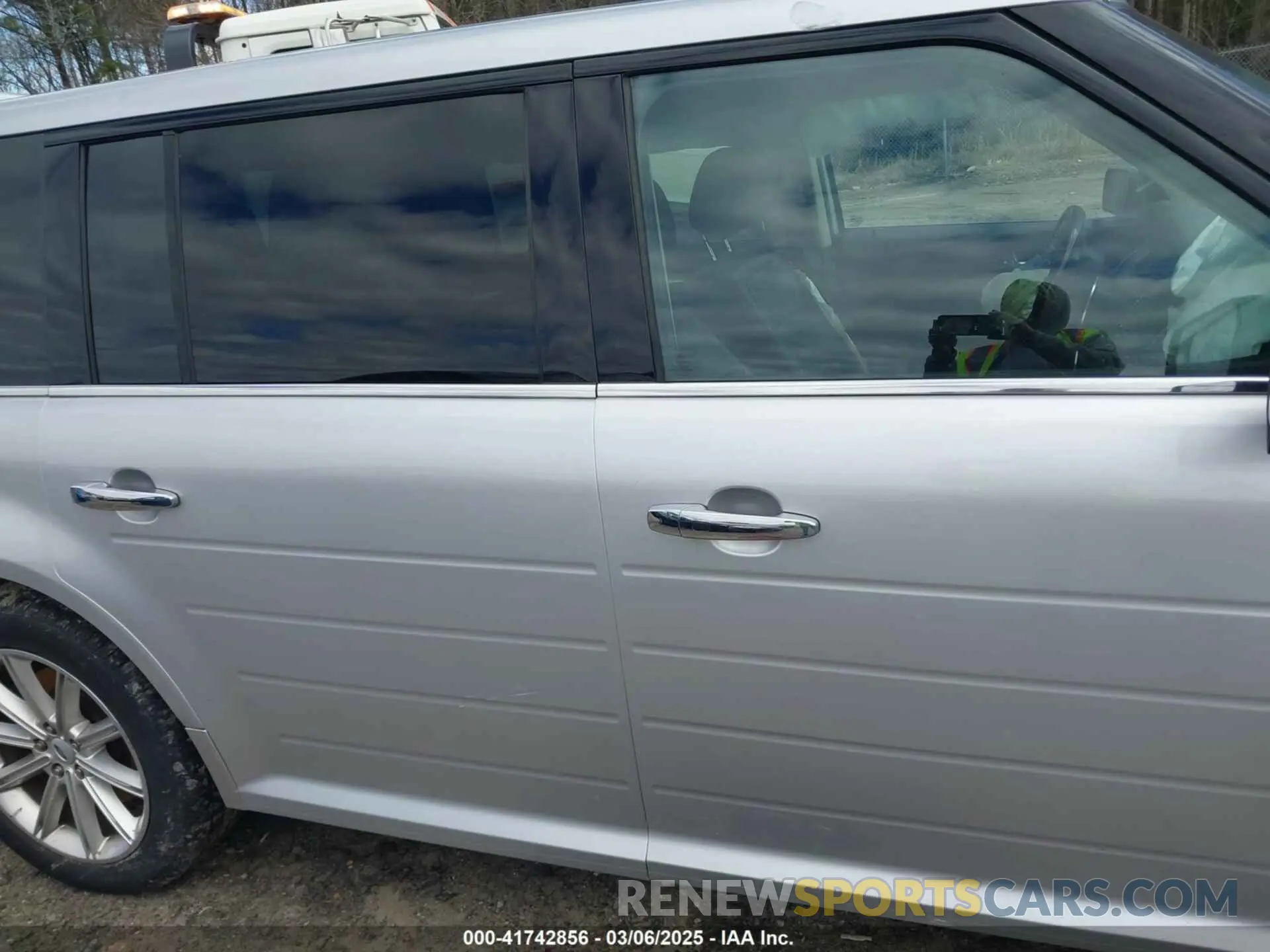 13 Фотография поврежденного автомобиля 2FMGK5D87KBA19647 FORD FLEX 2019