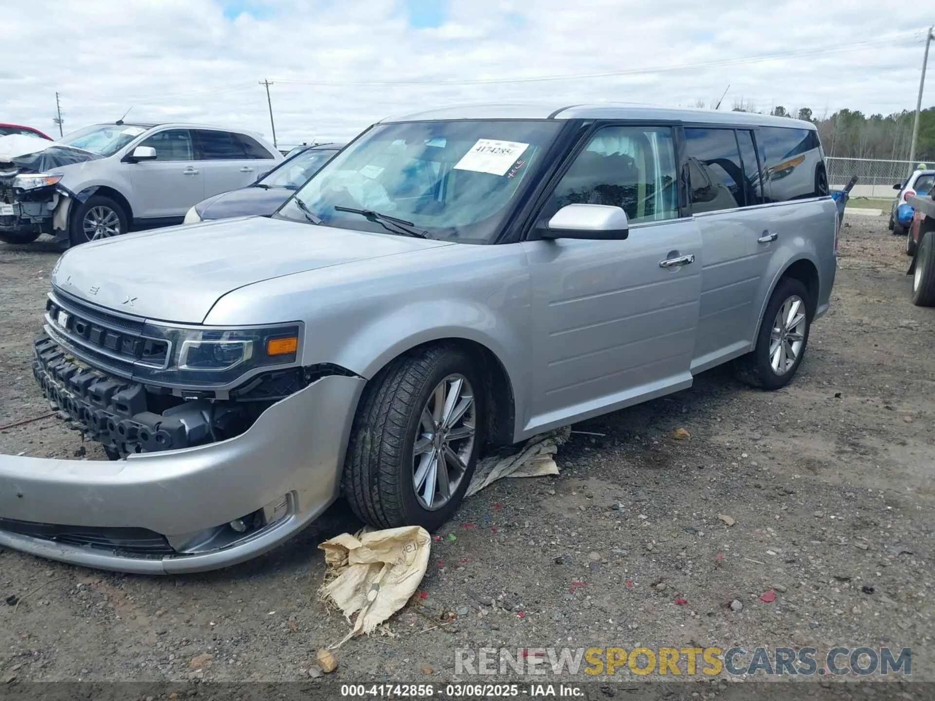2 Фотография поврежденного автомобиля 2FMGK5D87KBA19647 FORD FLEX 2019