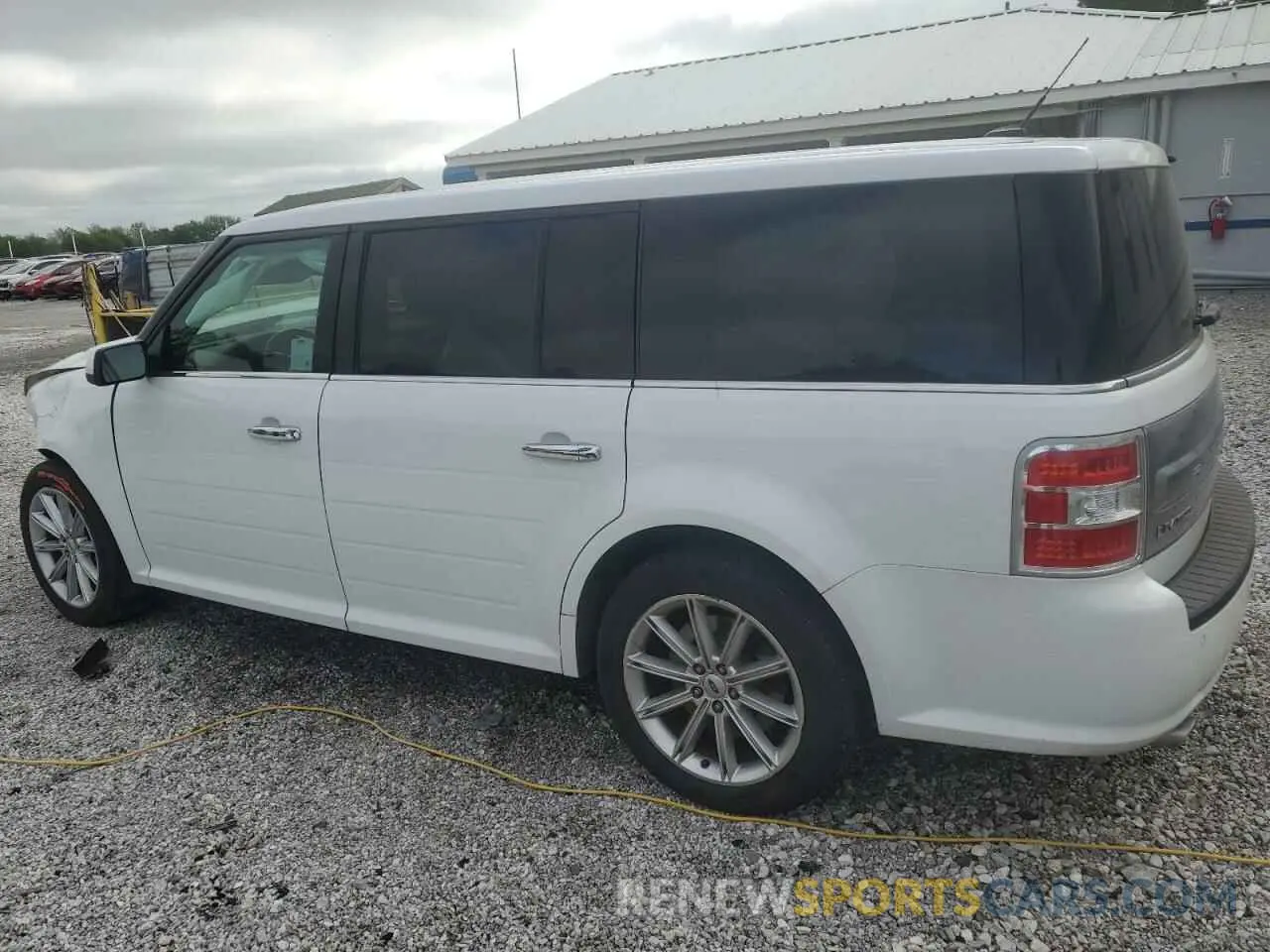 2 Photograph of a damaged car 2FMGK5D8XKBA06505 FORD FLEX 2019