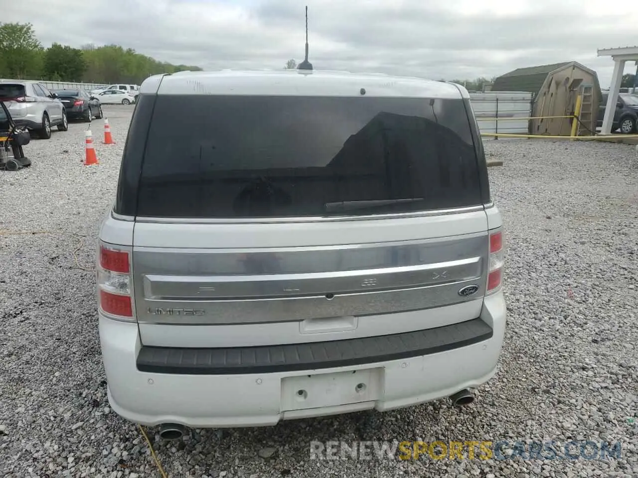 6 Photograph of a damaged car 2FMGK5D8XKBA06505 FORD FLEX 2019