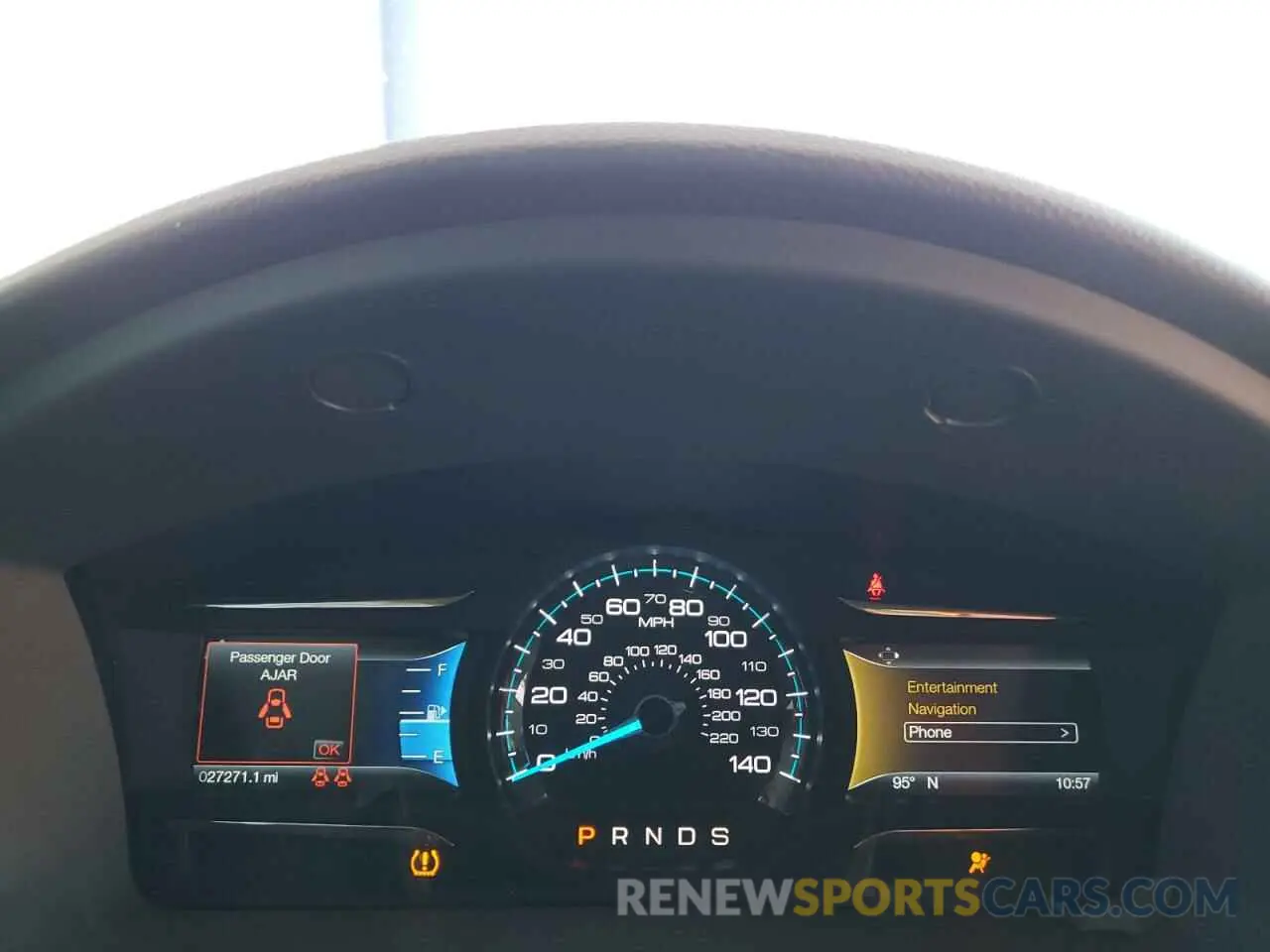 9 Photograph of a damaged car 2FMGK5D8XKBA20257 FORD FLEX 2019