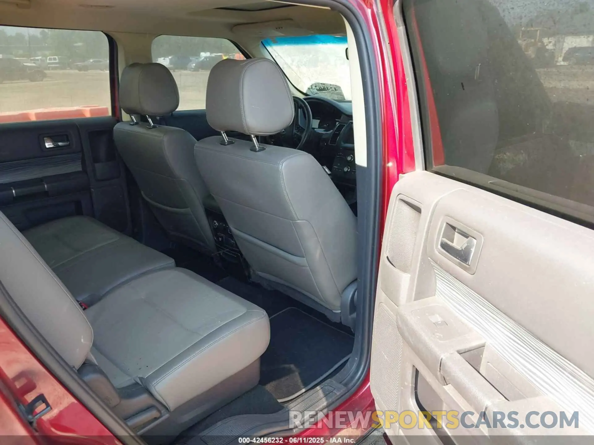 8 Фотография поврежденного автомобиля 2FMHK6C80KBA19663 FORD FLEX 2019