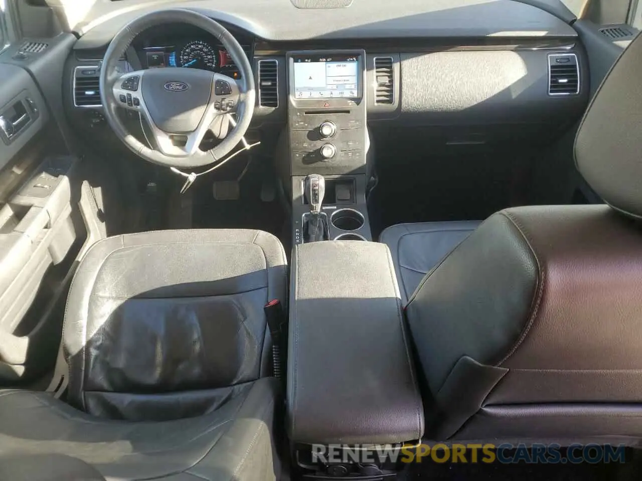 8 Photograph of a damaged car 2FMHK6C80KBA31070 FORD FLEX 2019
