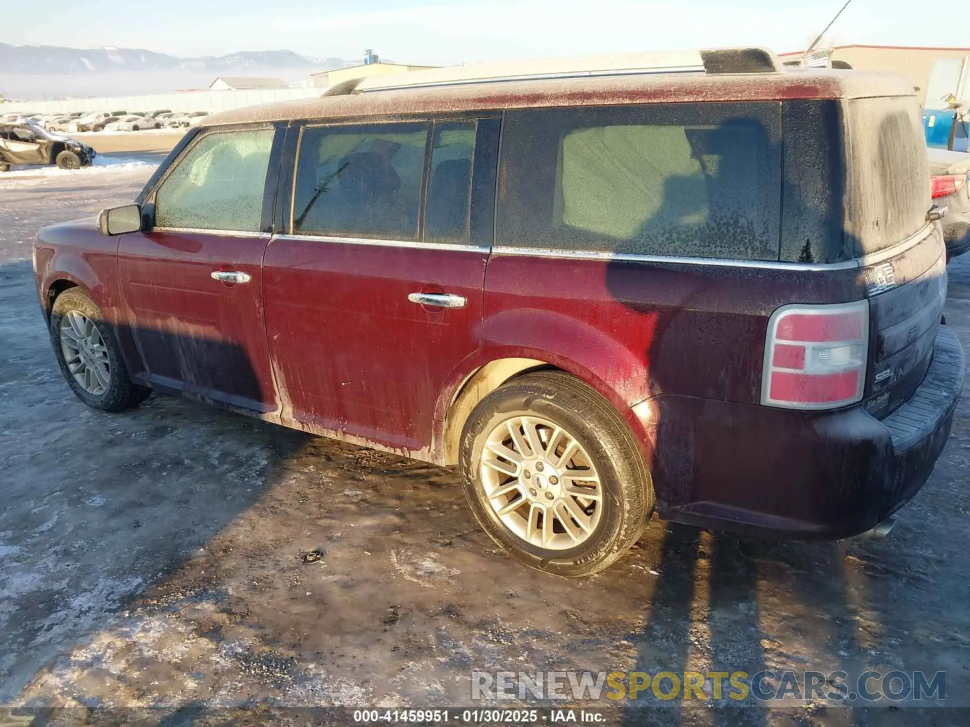 3 Photograph of a damaged car 2FMHK6C81KBA00586 FORD FLEX 2019