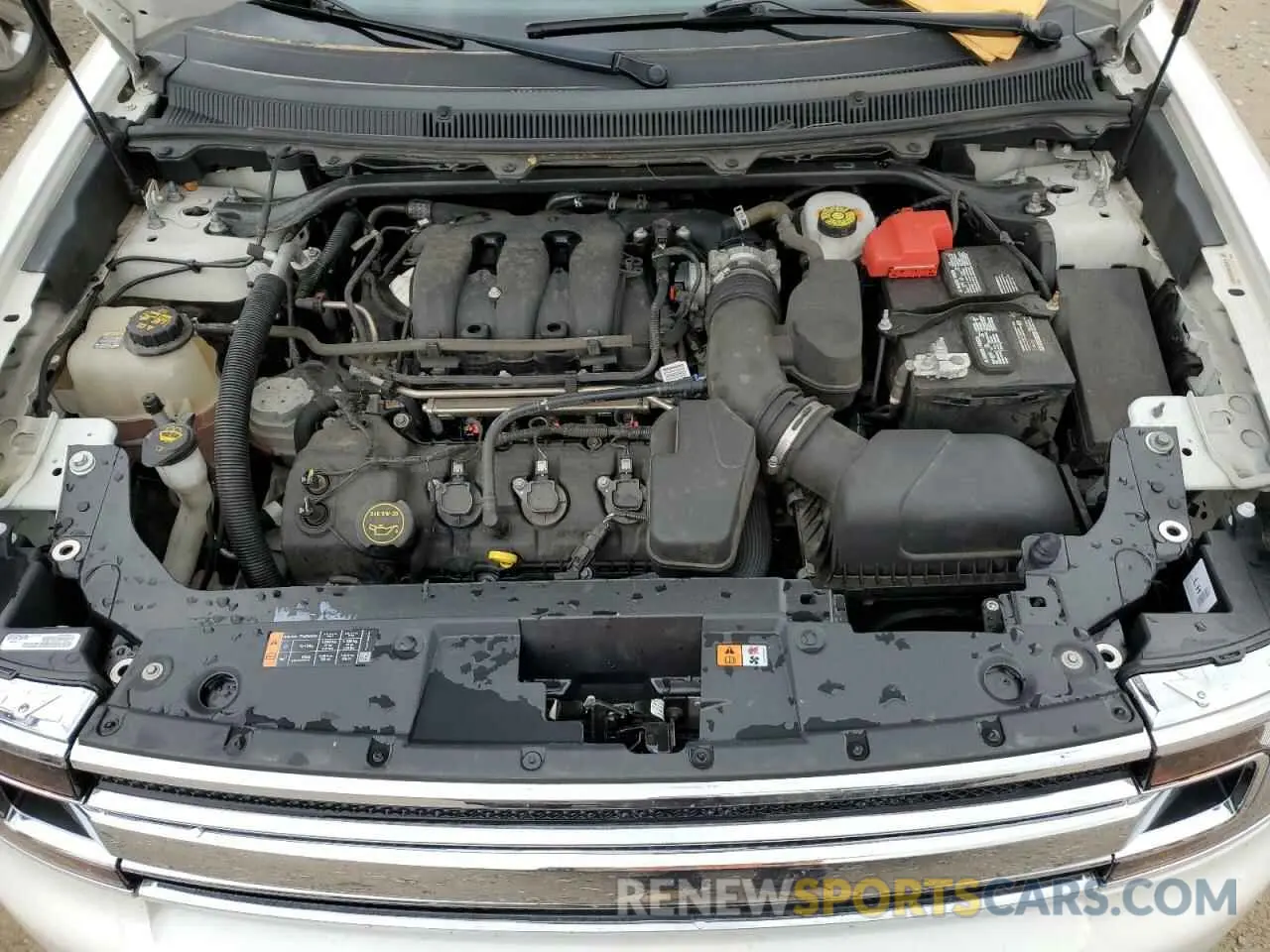 12 Photograph of a damaged car 2FMHK6C82KBA24010 FORD FLEX 2019