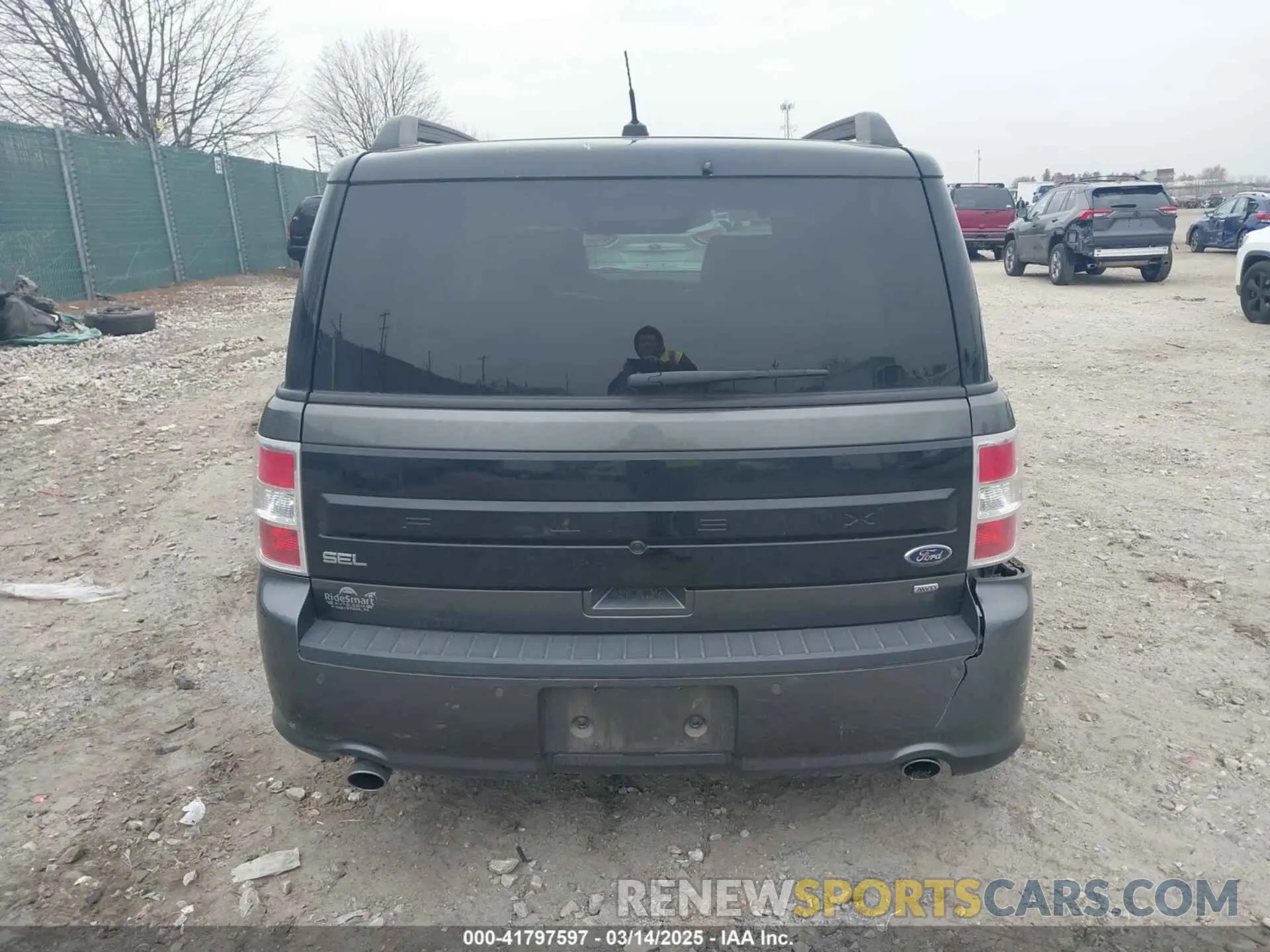 16 Фотография поврежденного автомобиля 2FMHK6C83KBA10648 FORD FLEX 2019