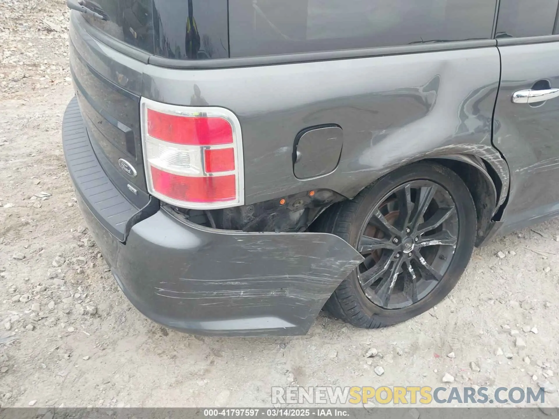 6 Фотография поврежденного автомобиля 2FMHK6C83KBA10648 FORD FLEX 2019