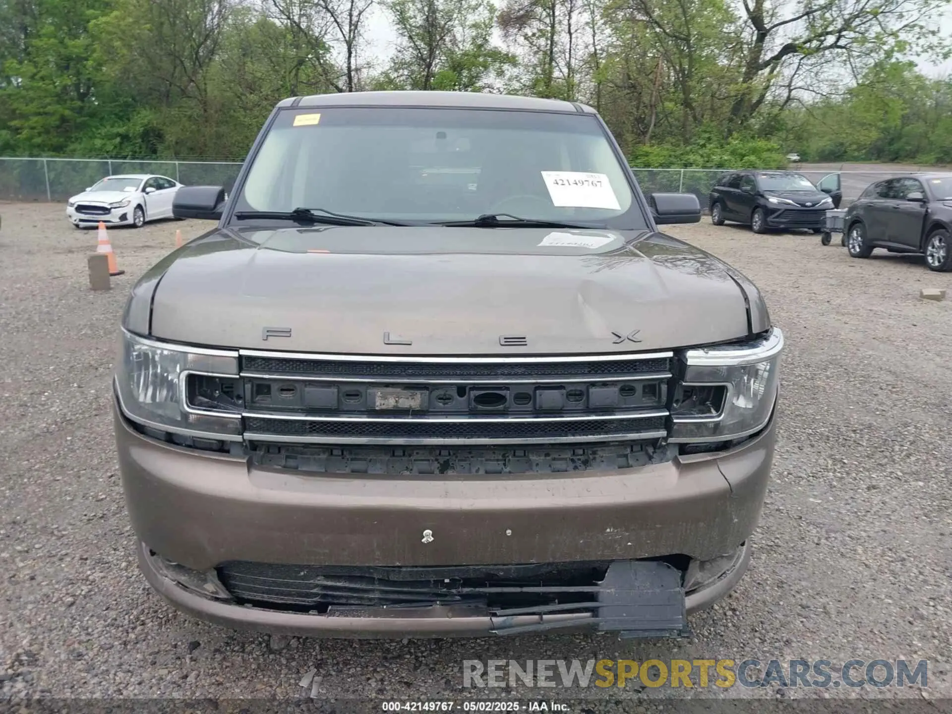 13 Photograph of a damaged car 2FMHK6C84KBA21223 FORD FLEX 2019