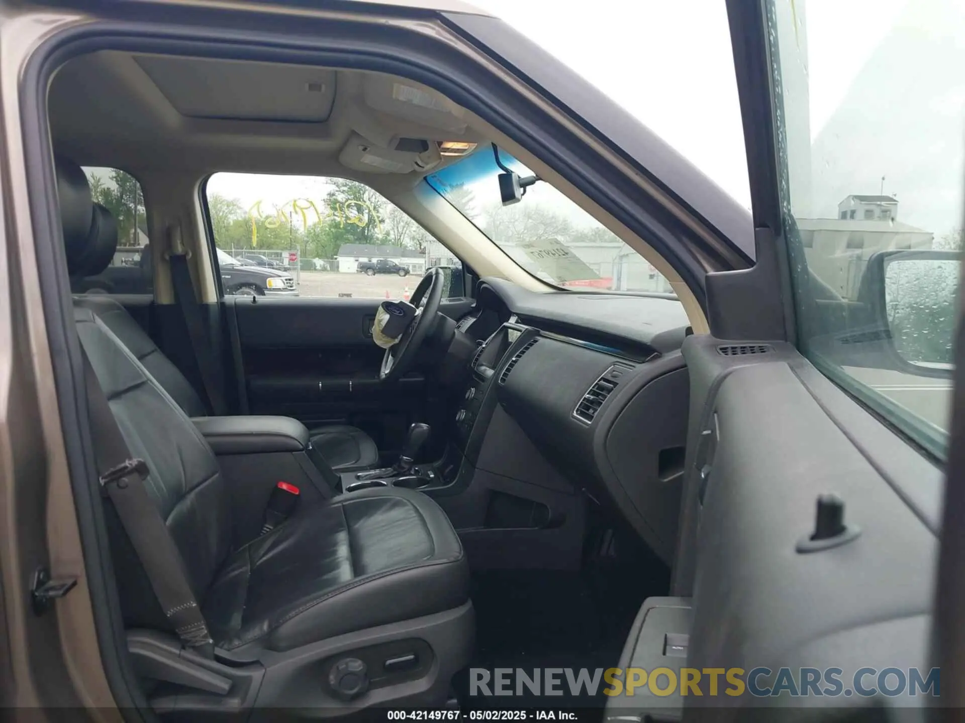 5 Photograph of a damaged car 2FMHK6C84KBA21223 FORD FLEX 2019