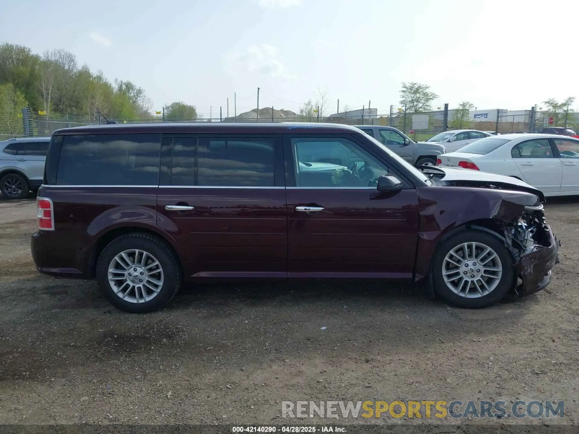 13 Photograph of a damaged car 2FMHK6C84KBA32920 FORD FLEX 2019