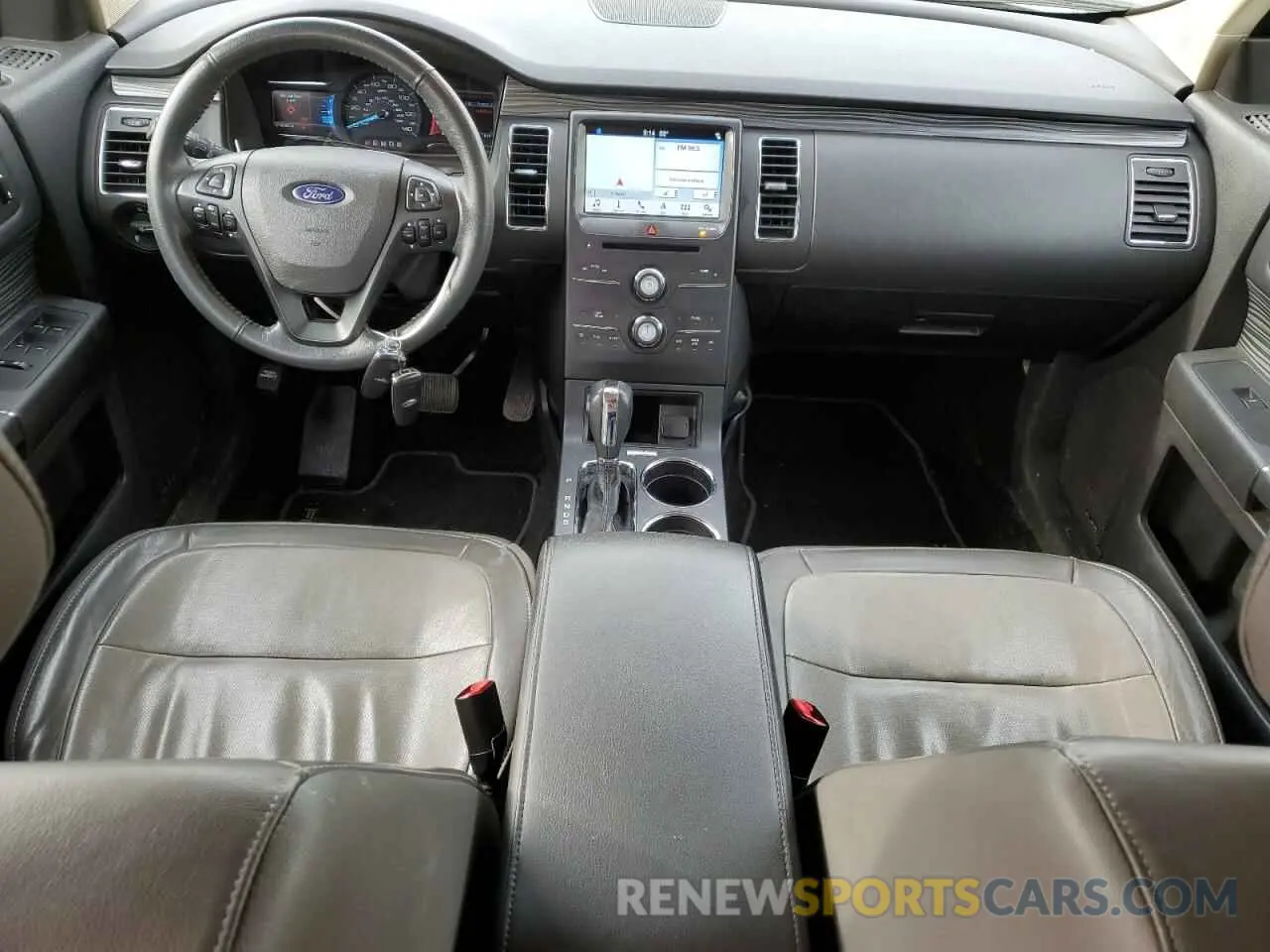 8 Photograph of a damaged car 2FMHK6C88KBA19524 FORD FLEX 2019