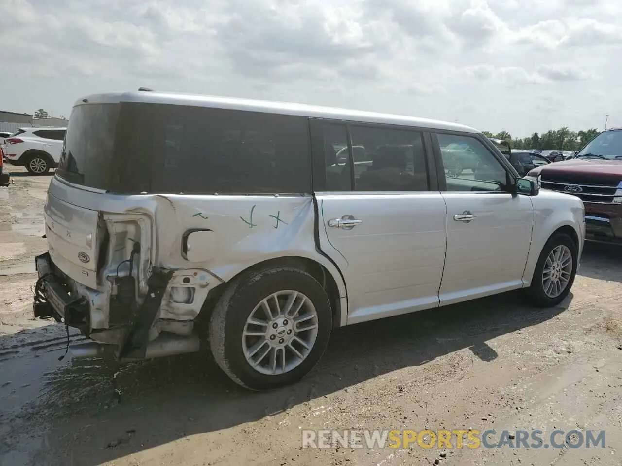 3 Photograph of a damaged car 2FMHK6C88KBA28515 FORD FLEX 2019