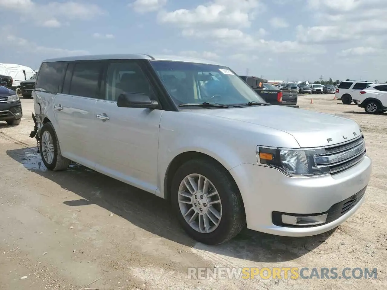 4 Photograph of a damaged car 2FMHK6C88KBA28515 FORD FLEX 2019