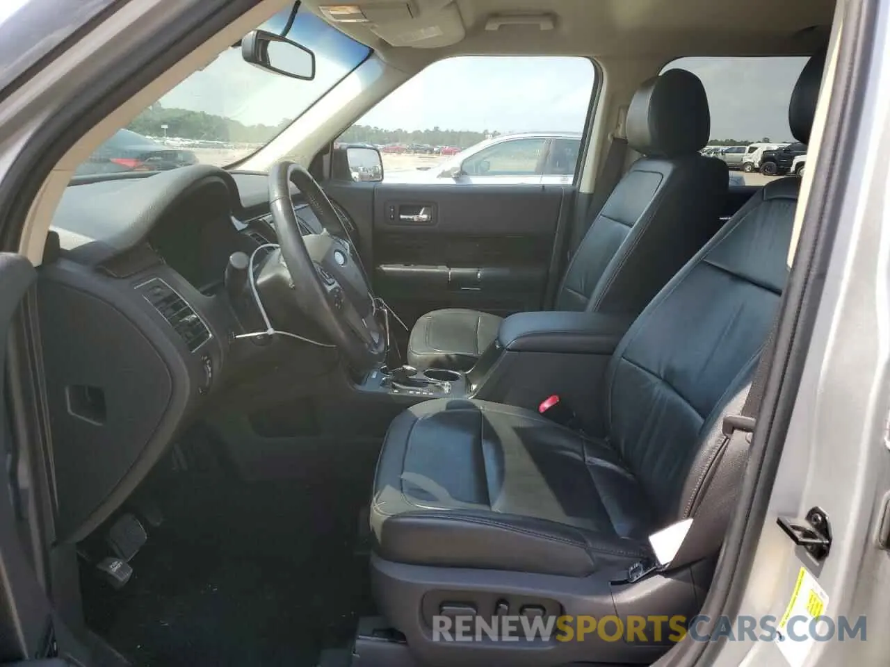 7 Photograph of a damaged car 2FMHK6C88KBA28515 FORD FLEX 2019
