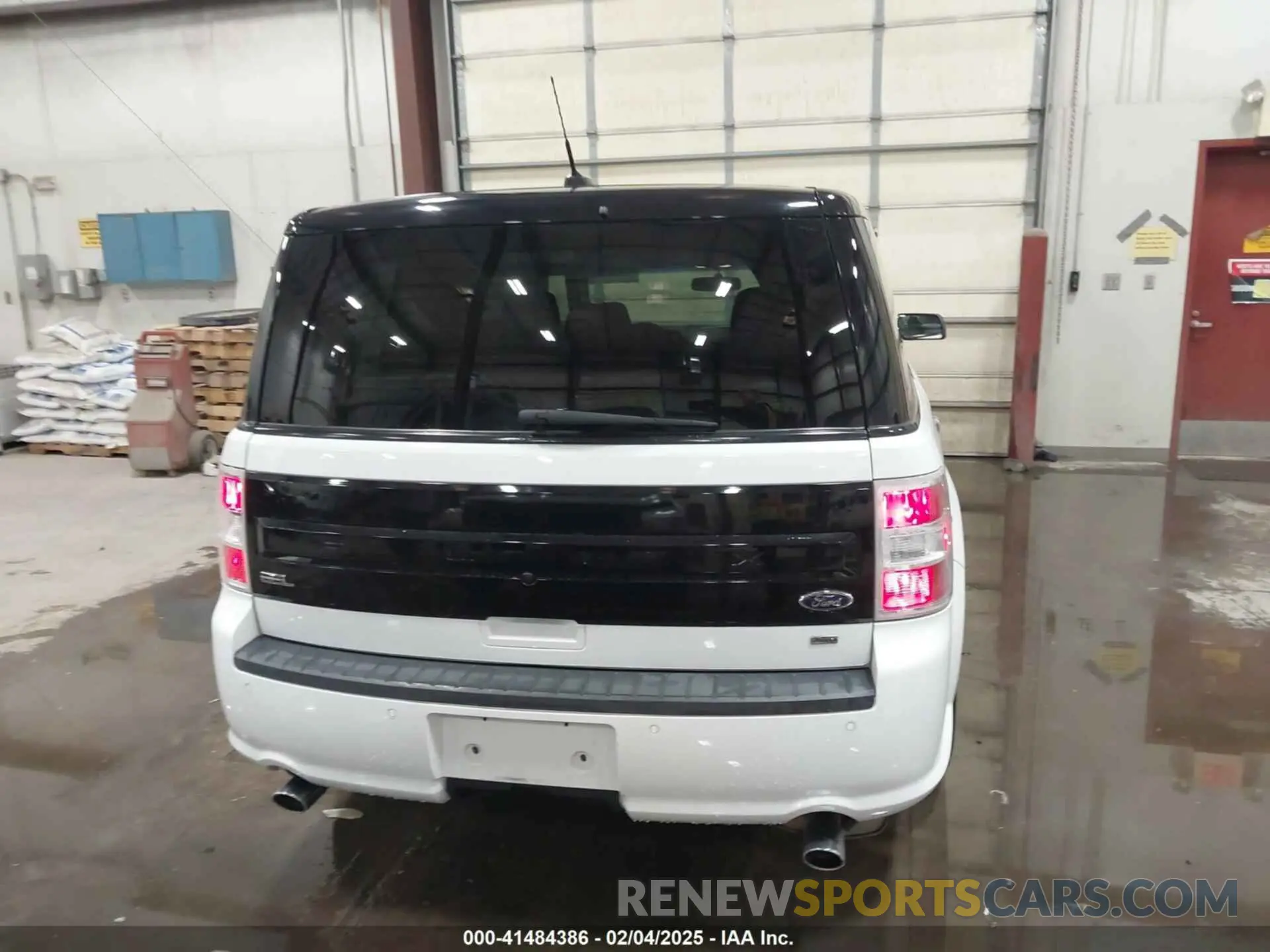 17 Фотография поврежденного автомобиля 2FMHK6C89KBA39166 FORD FLEX 2019