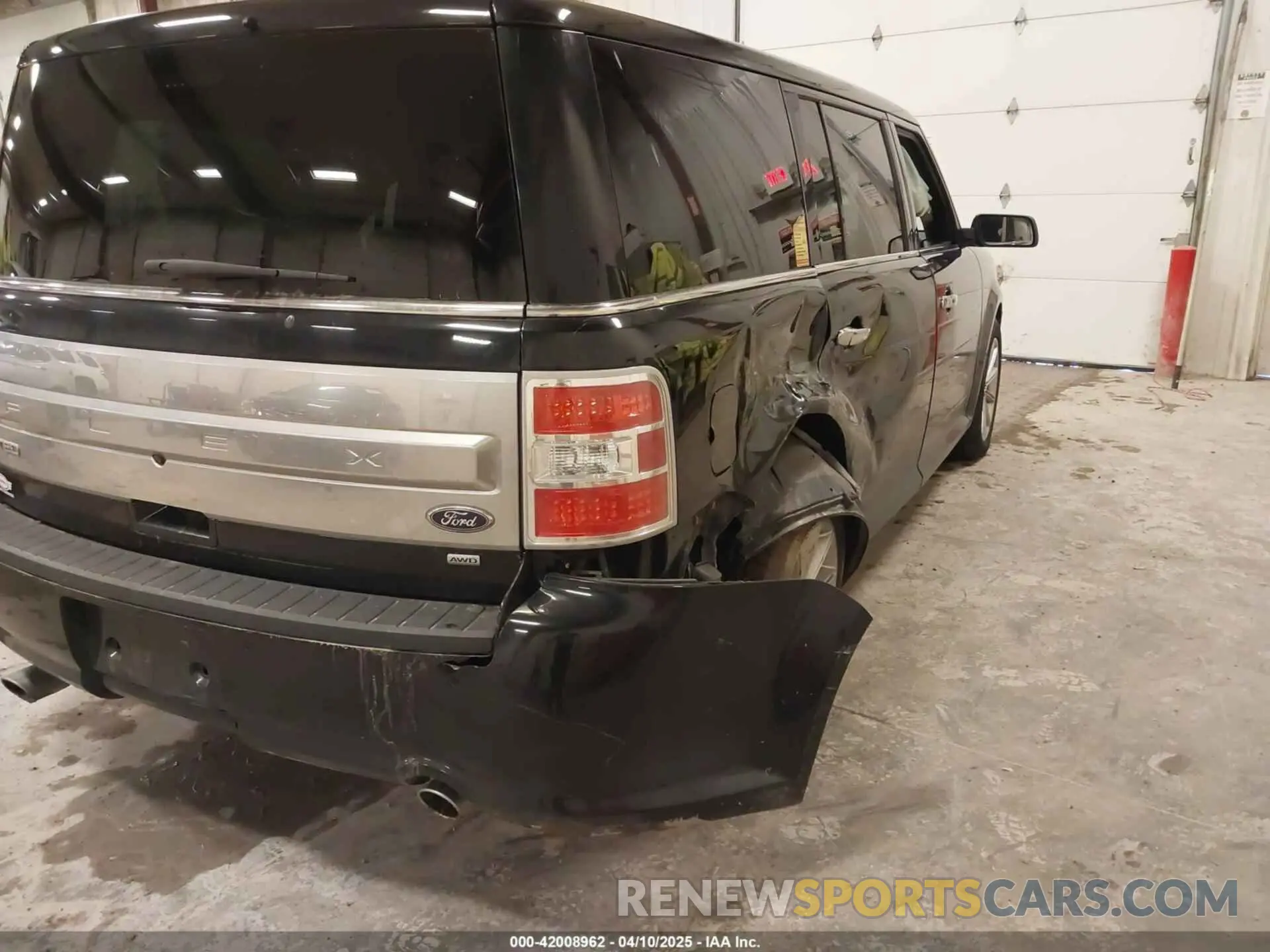 11 Фотография поврежденного автомобиля 2FMHK6D80KBA06135 FORD FLEX 2019