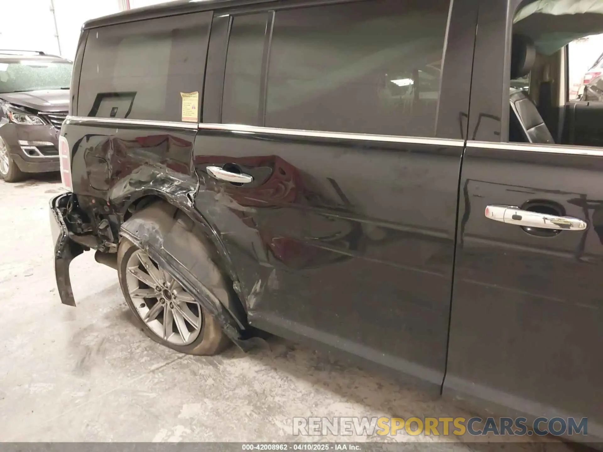17 Фотография поврежденного автомобиля 2FMHK6D80KBA06135 FORD FLEX 2019