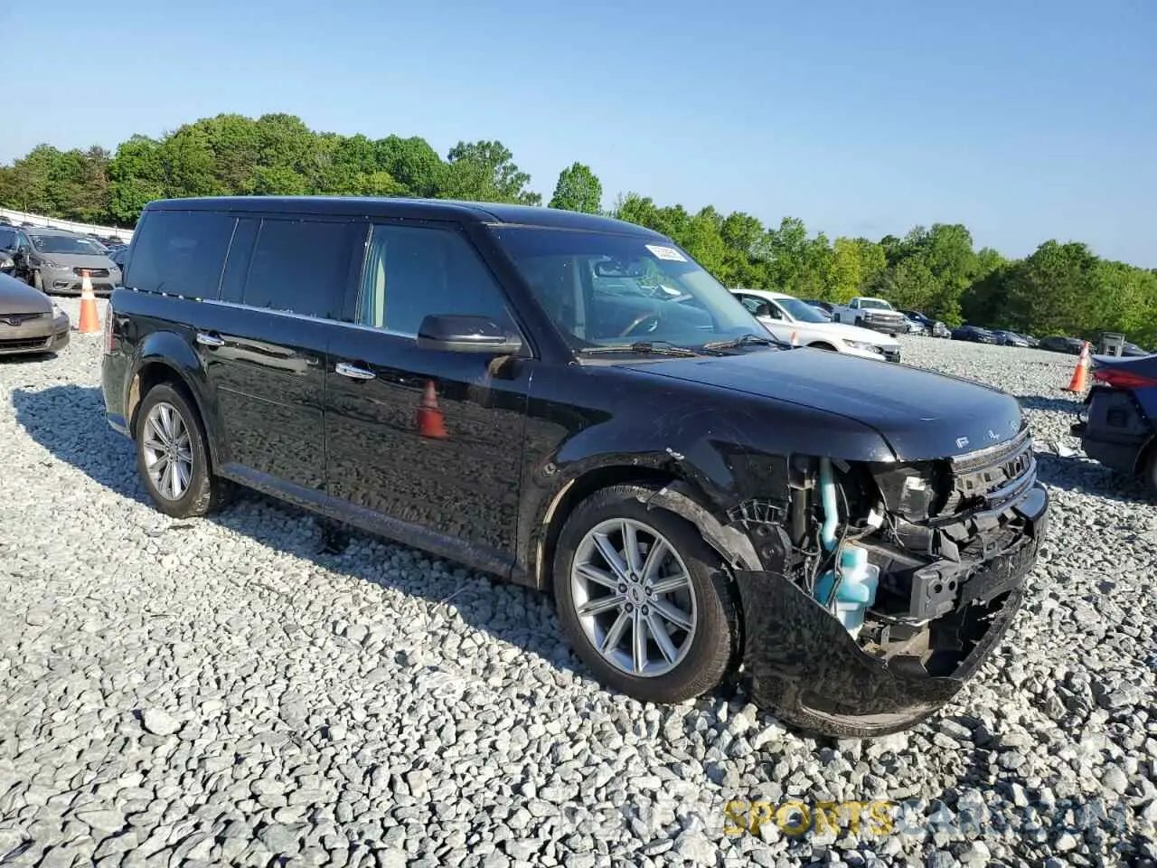 4 Photograph of a damaged car 2FMHK6D81KBA05589 FORD FLEX 2019