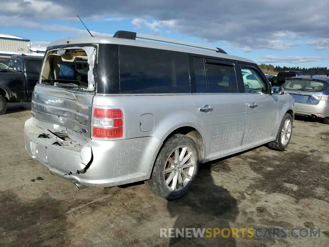 3 Фотография поврежденного автомобиля 2FMHK6D83KBA36200 FORD FLEX 2019