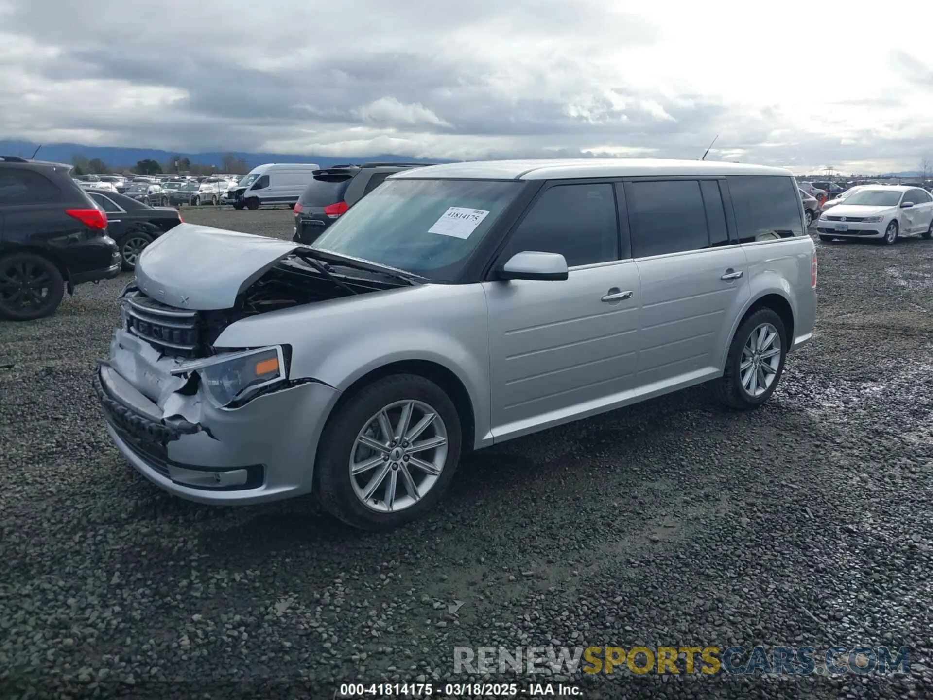 2 Photograph of a damaged car 2FMHK6D84KBA22466 FORD FLEX 2019