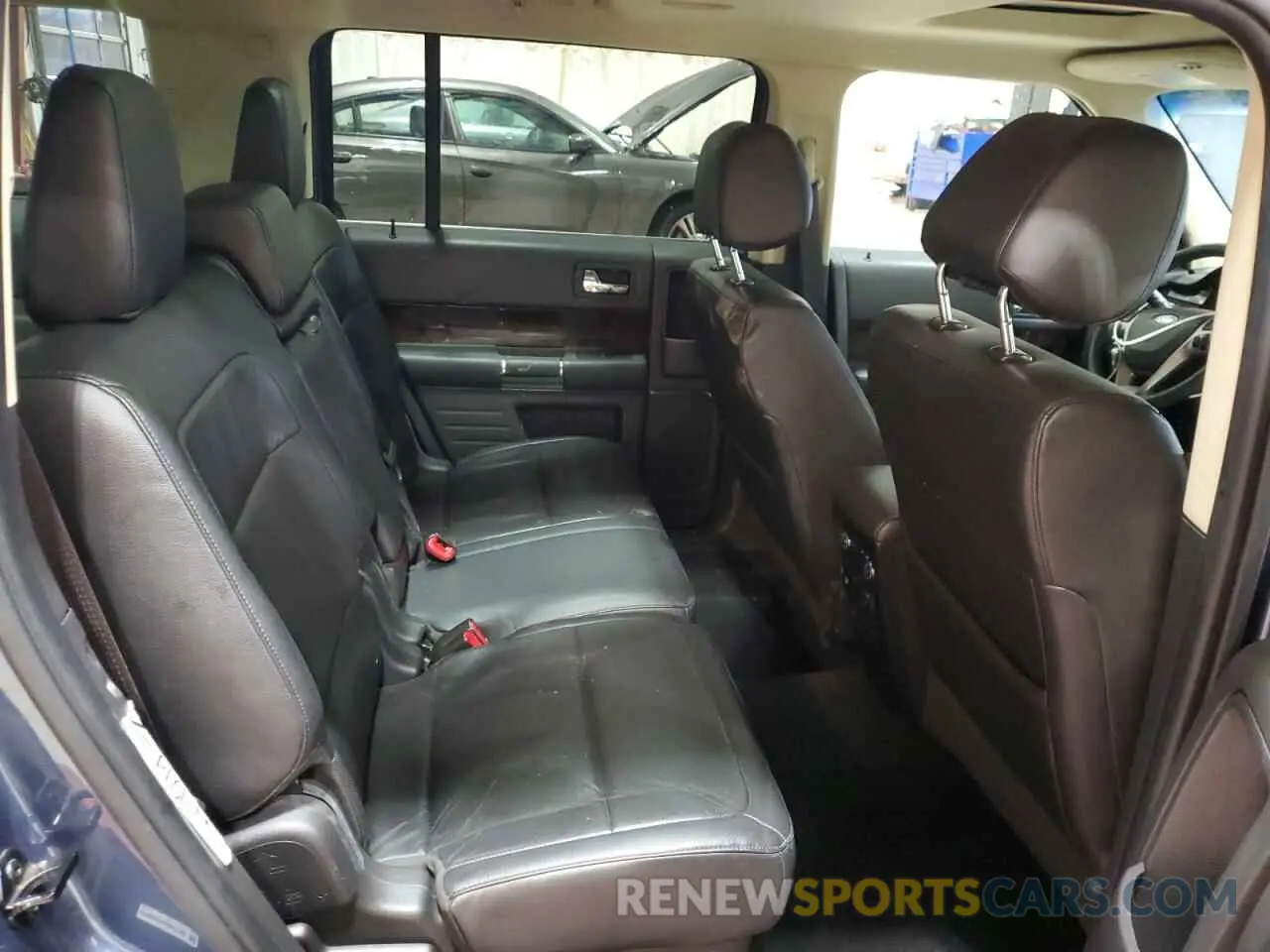 11 Photograph of a damaged car 2FMHK6D84KBA24086 FORD FLEX 2019