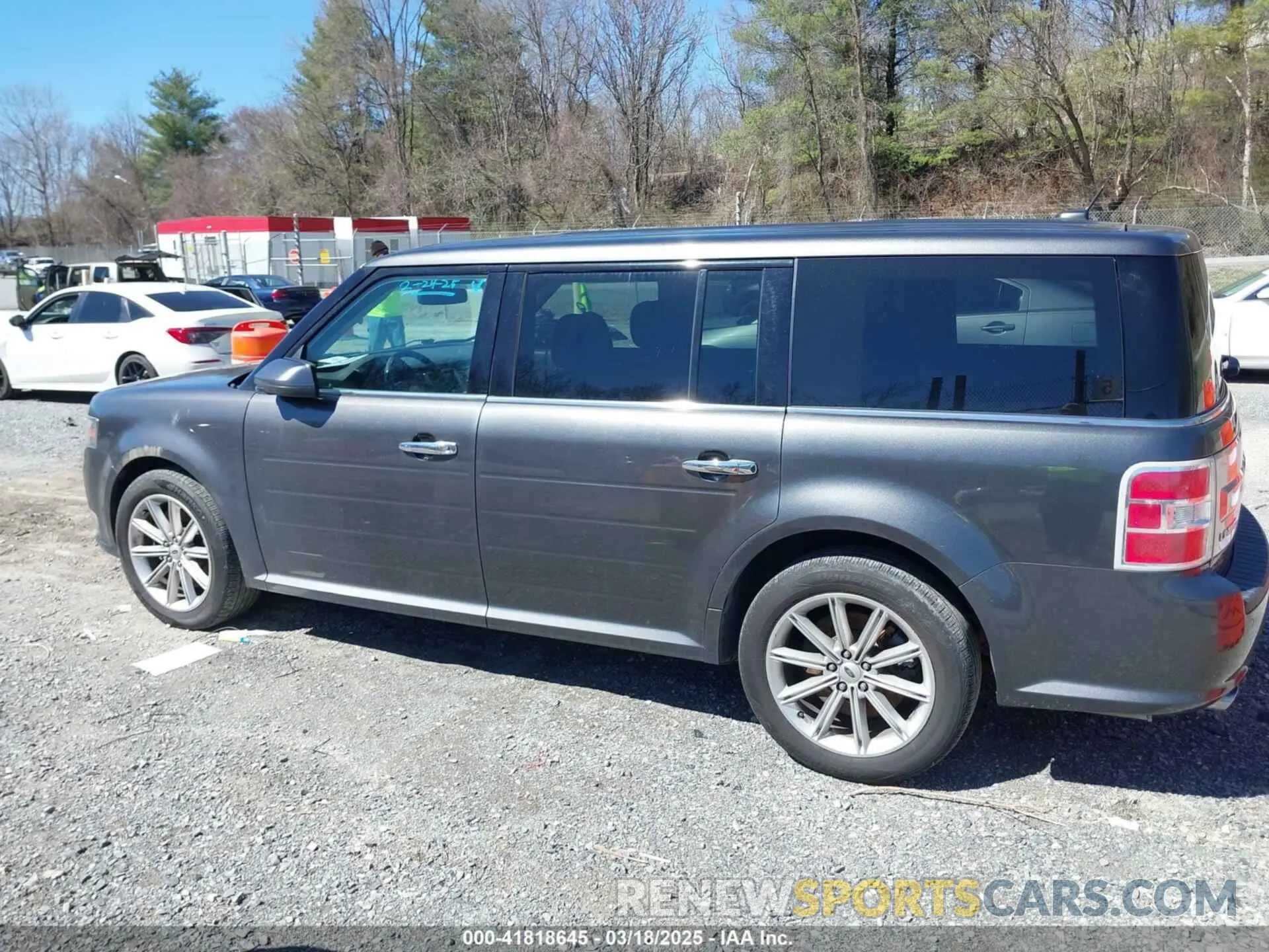 13 Фотография поврежденного автомобиля 2FMHK6D88KBA36189 FORD FLEX 2019