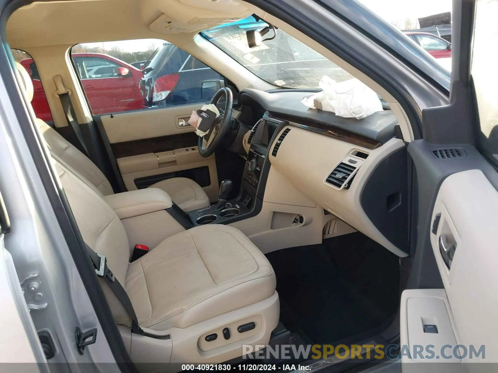 5 Photograph of a damaged car 2FMHK6DTXKBA16062 FORD FLEX 2019
