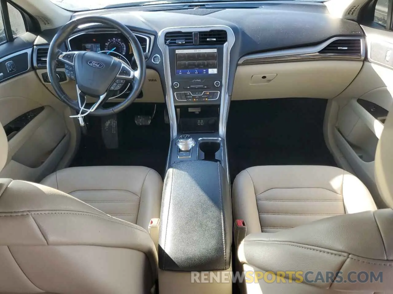 8 Фотография поврежденного автомобиля 3FA6P0CD0KR264655 FORD FUSION 2019
