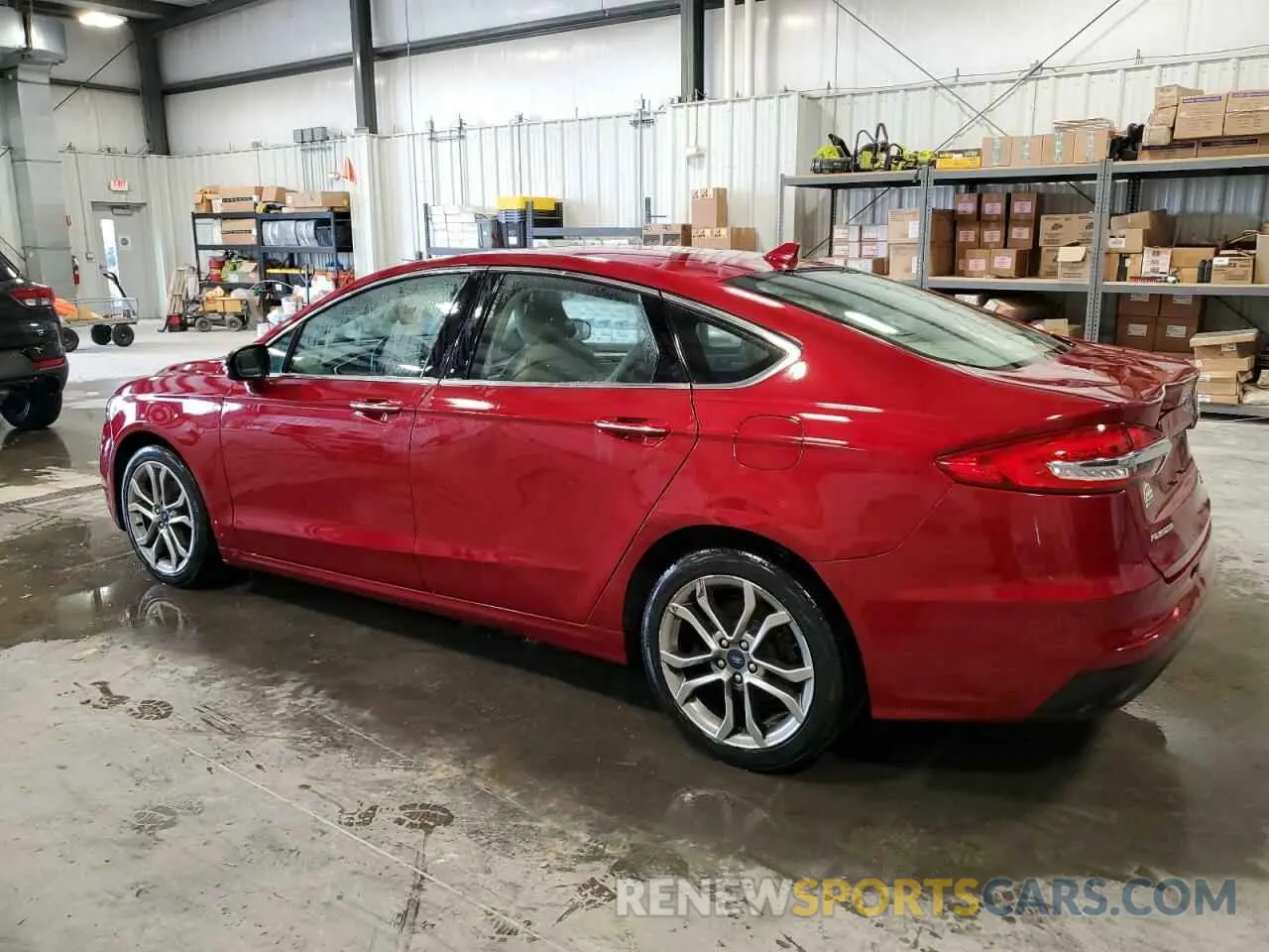 2 Фотография поврежденного автомобиля 3FA6P0CD2KR133517 FORD FUSION 2019