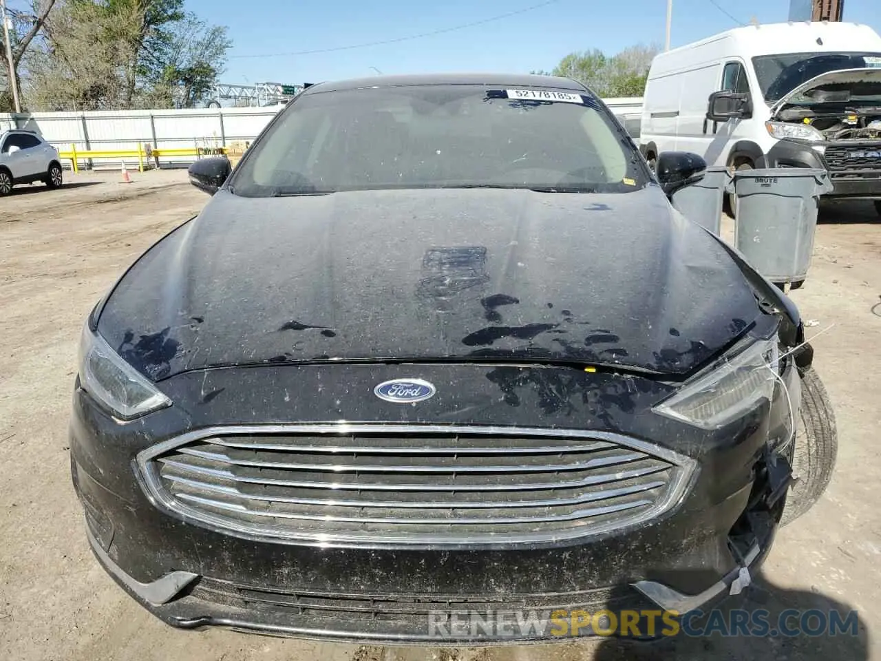 5 Photograph of a damaged car 3FA6P0CD2KR133775 FORD FUSION 2019