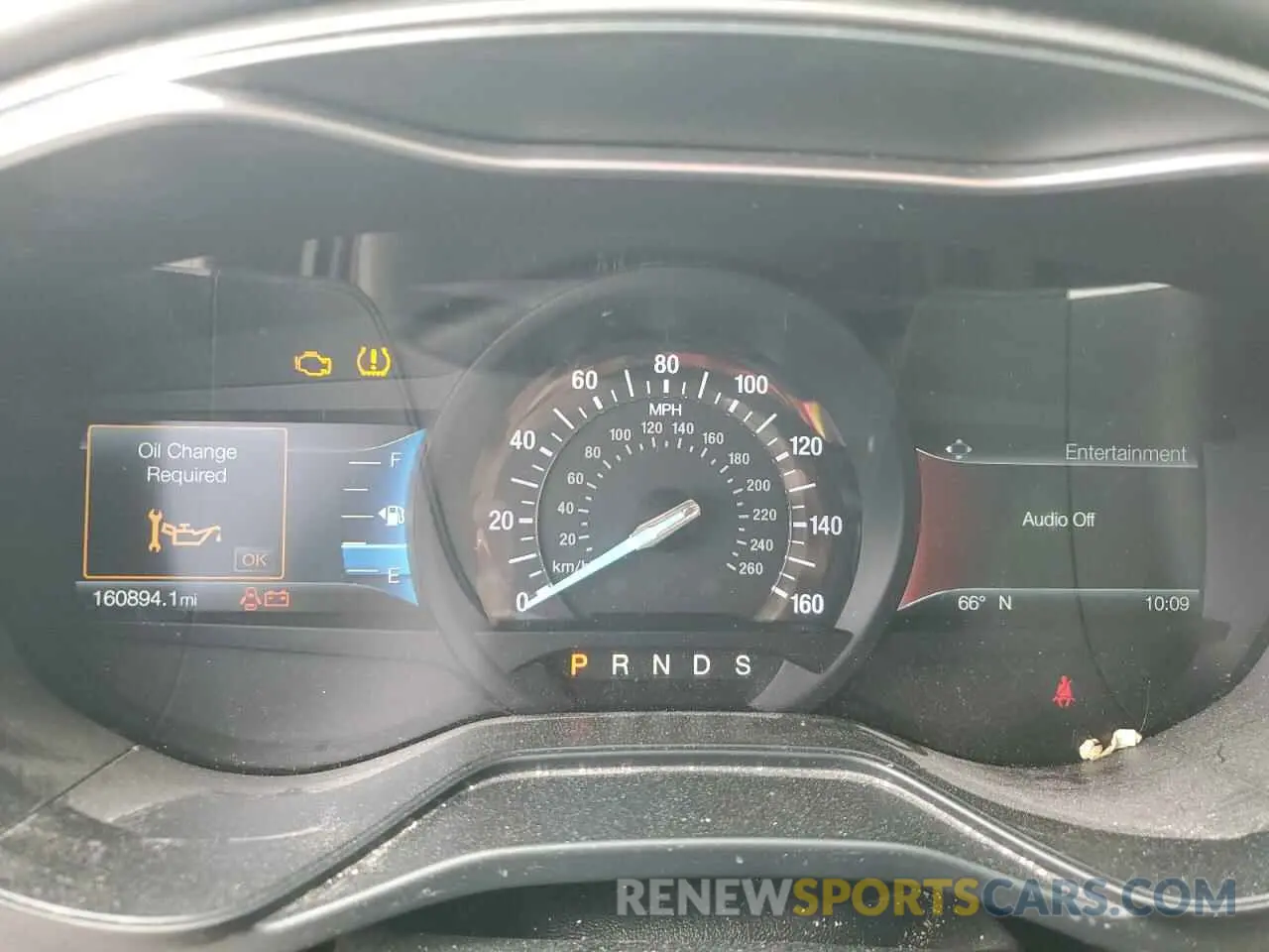 9 Photograph of a damaged car 3FA6P0CD3KR116452 FORD FUSION 2019