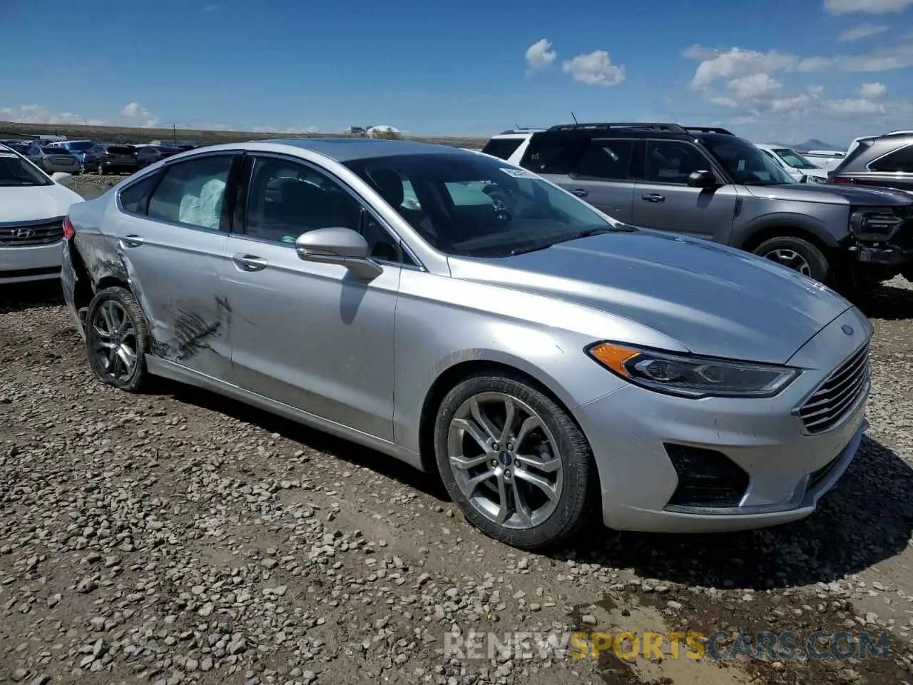 4 Photograph of a damaged car 3FA6P0CD3KR140721 FORD FUSION 2019