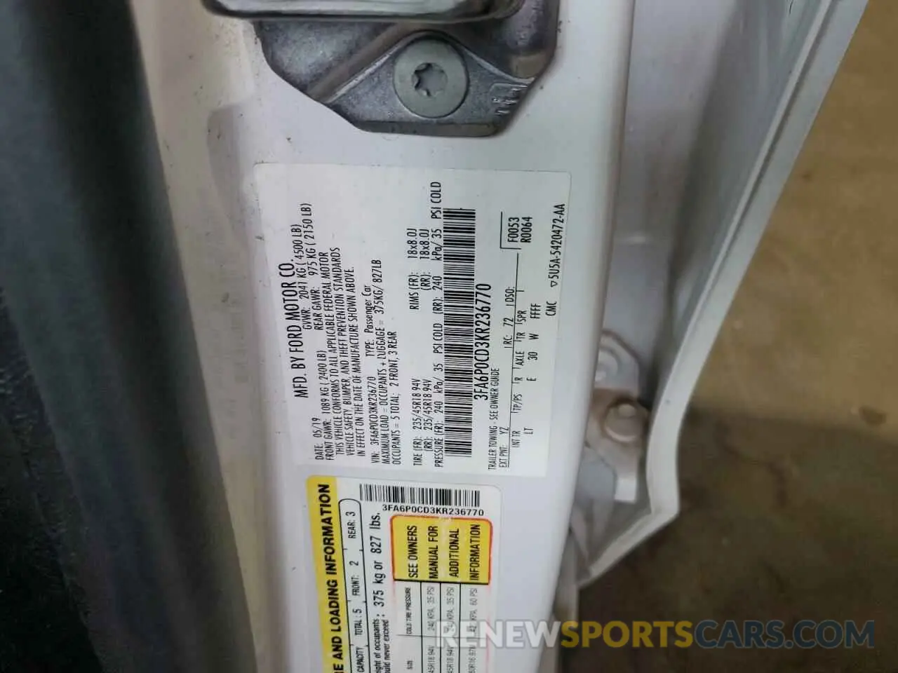 13 Photograph of a damaged car 3FA6P0CD3KR236770 FORD FUSION 2019