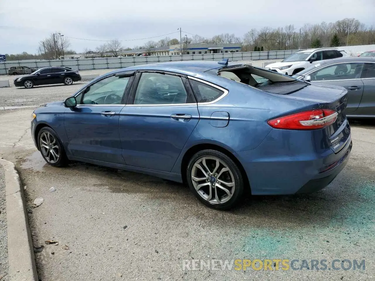 2 Photograph of a damaged car 3FA6P0CD3KR238289 FORD FUSION 2019