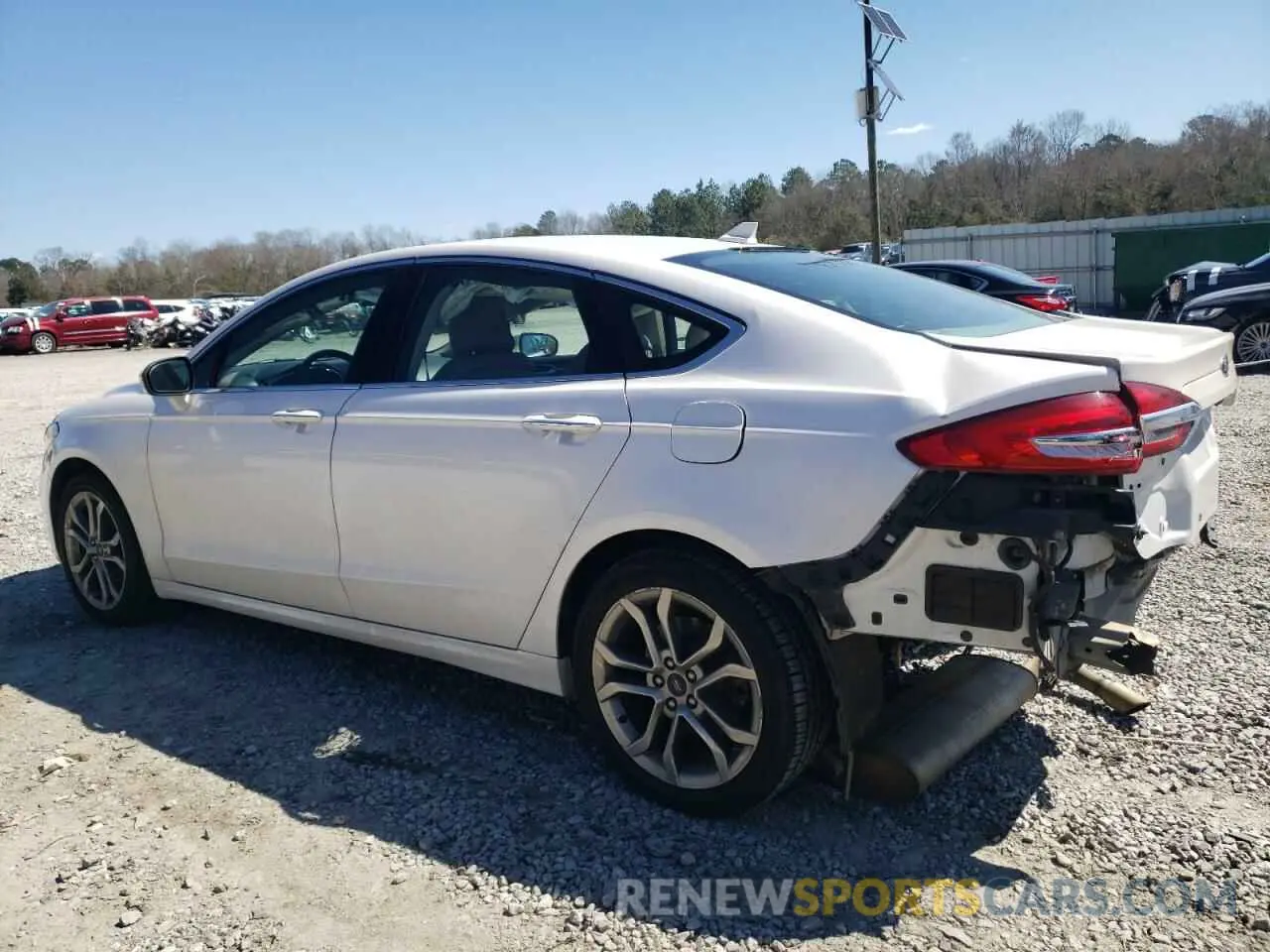 2 Фотография поврежденного автомобиля 3FA6P0CD4KR160220 FORD FUSION 2019