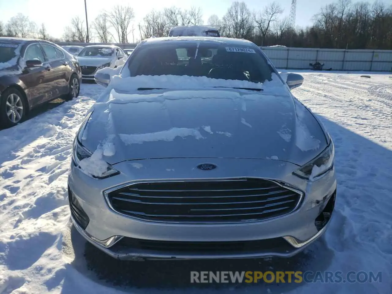 5 Photograph of a damaged car 3FA6P0CD4KR269986 FORD FUSION 2019