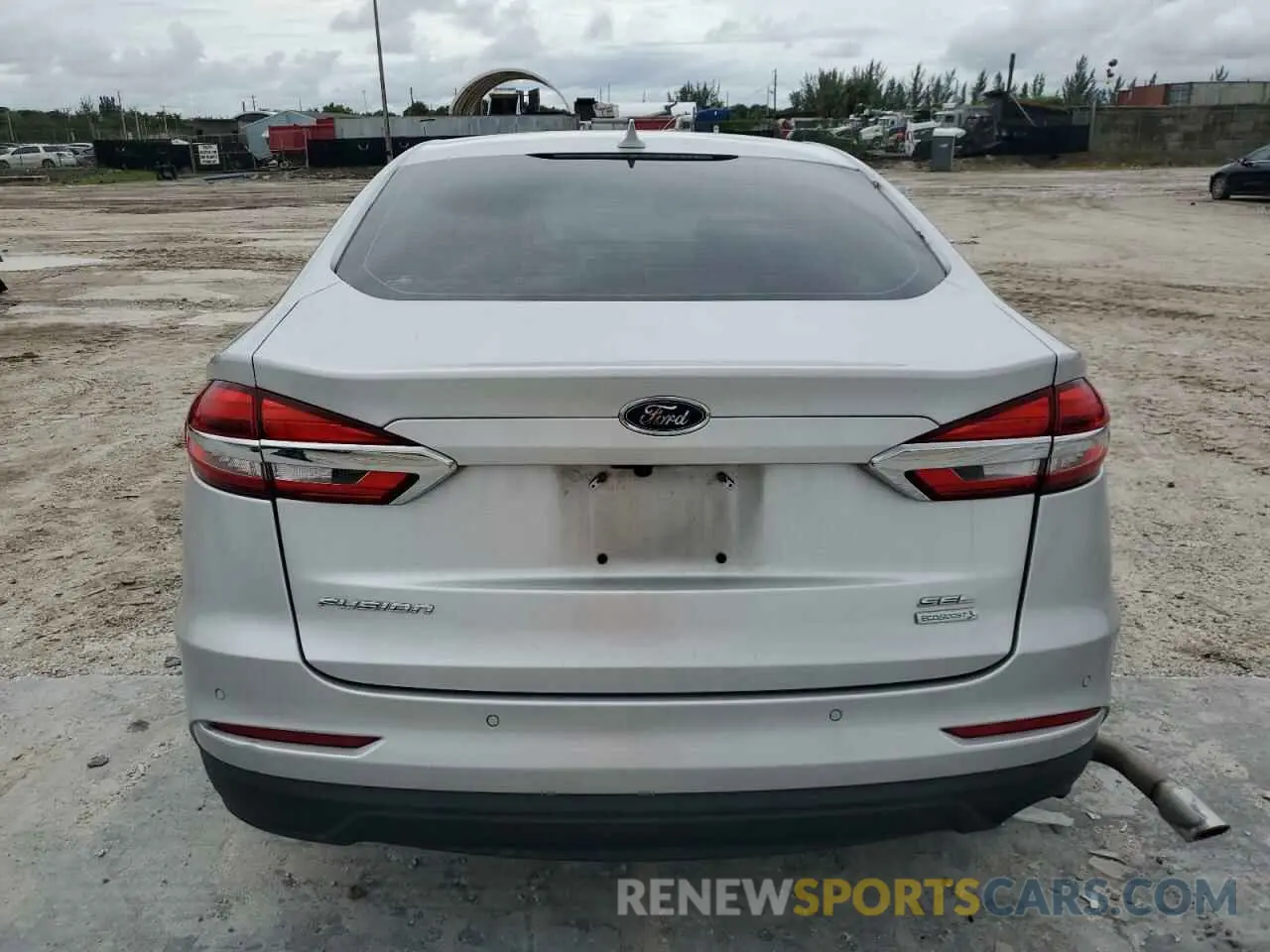 6 Photograph of a damaged car 3FA6P0CD5KR138503 FORD FUSION 2019