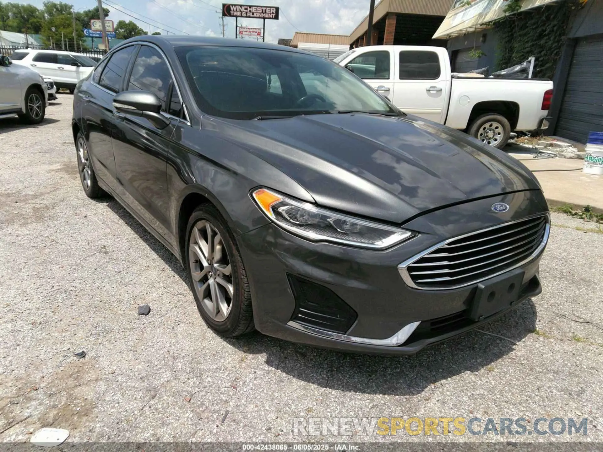 1 Фотография поврежденного автомобиля 3FA6P0CD6KR144746 FORD FUSION 2019
