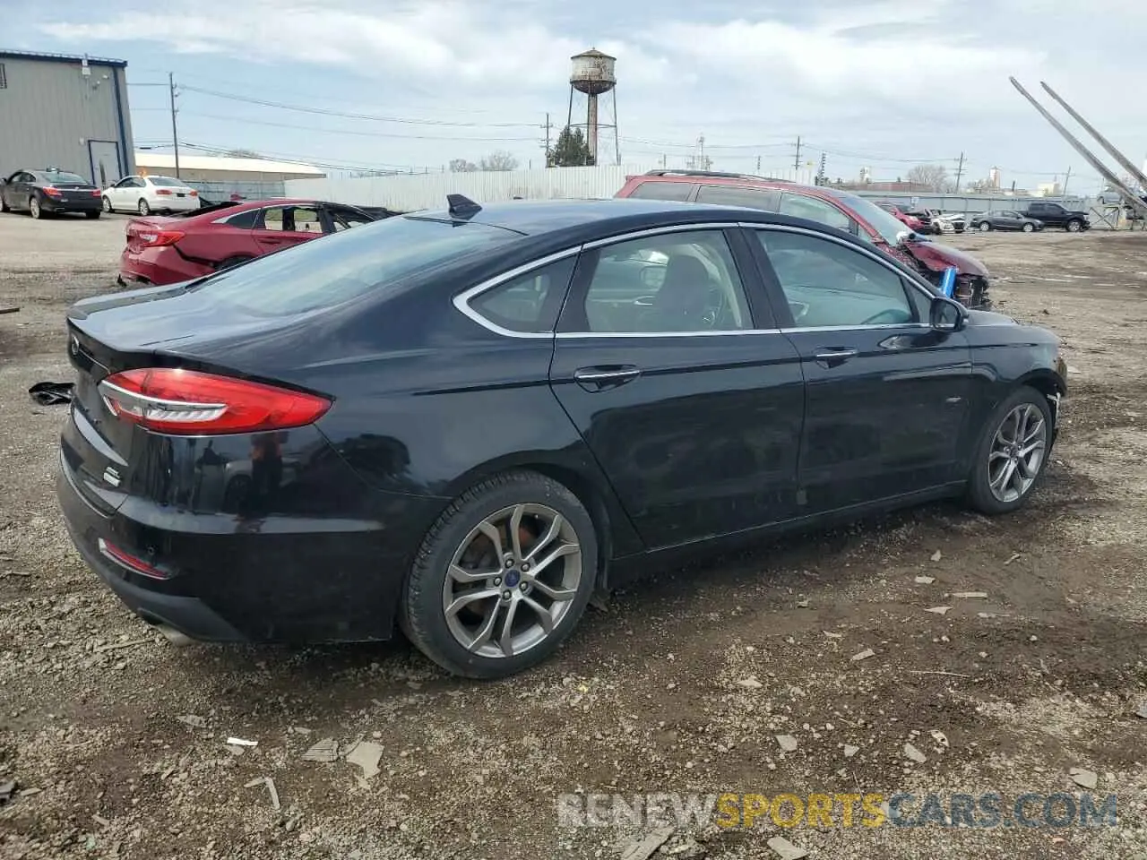 3 Photograph of a damaged car 3FA6P0CD6KR181070 FORD FUSION 2019
