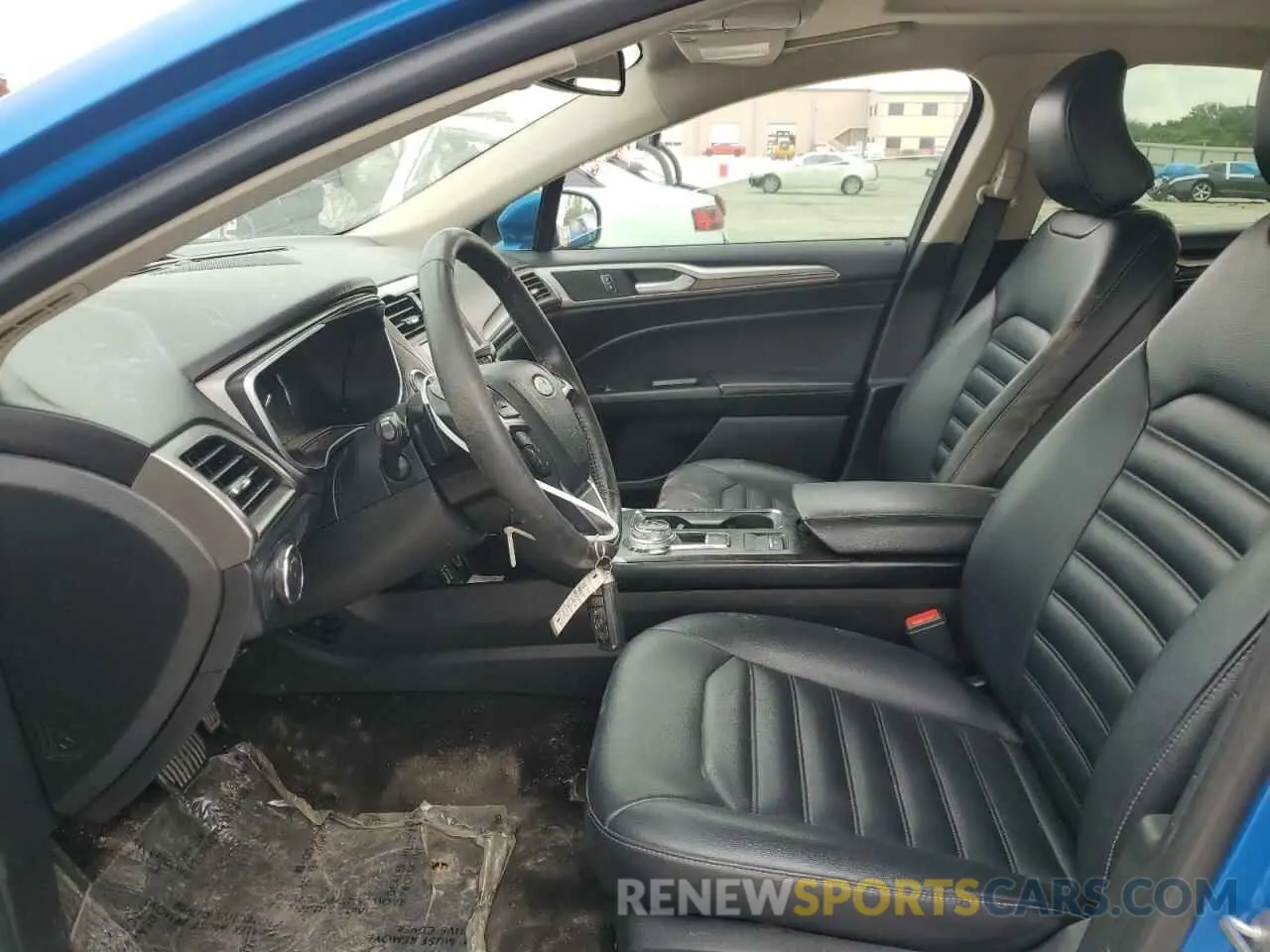 7 Photograph of a damaged car 3FA6P0CD6KR219753 FORD FUSION 2019