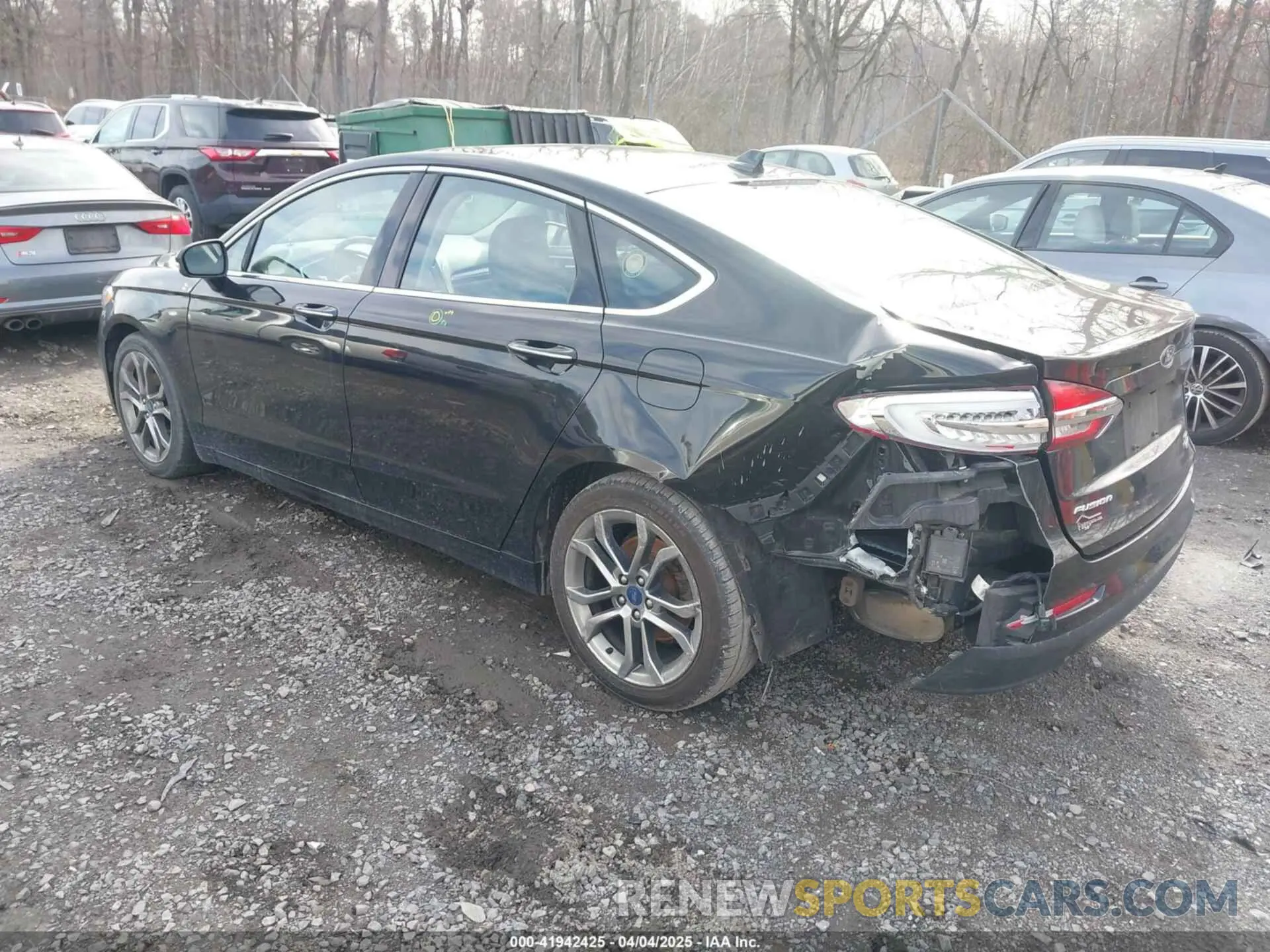 3 Фотография поврежденного автомобиля 3FA6P0CD8KR265181 FORD FUSION 2019
